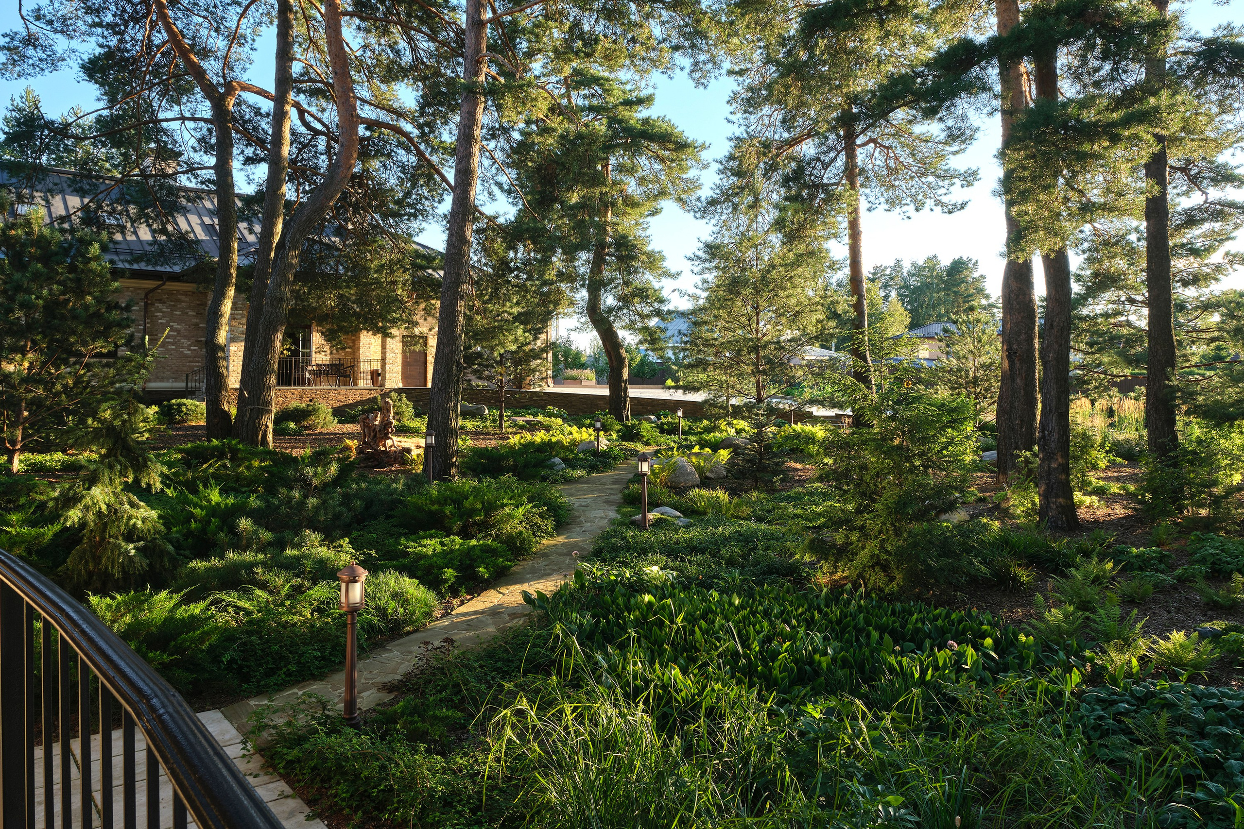 Ландшафтный и интерьерный фотограф Наталья Соловьева. Фотосъемка садов и недвижимости высокого уровня | interioto