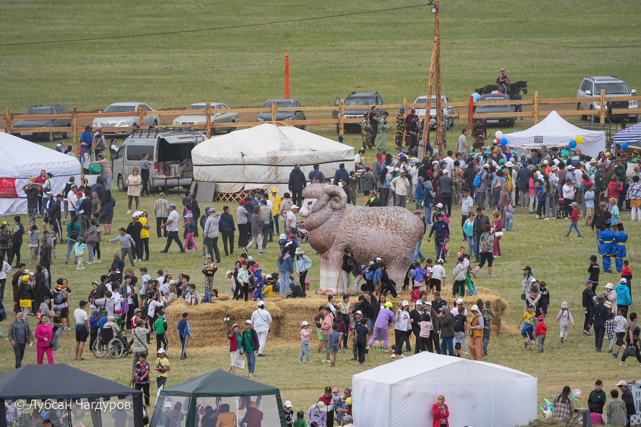 Галереи. Фотограф Лубсан Чагдуров