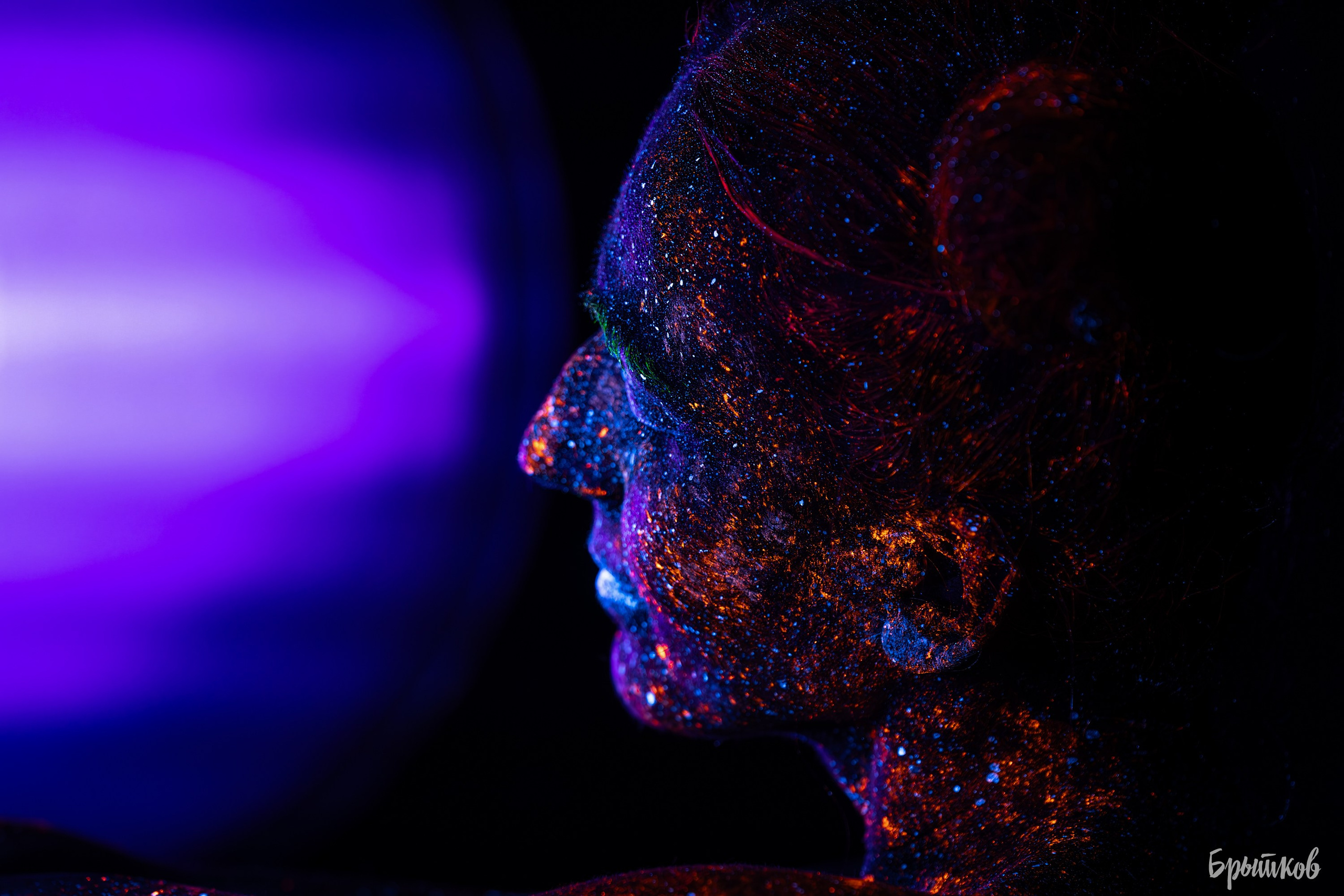 ультрафиолет женский портрет Брытков Николай