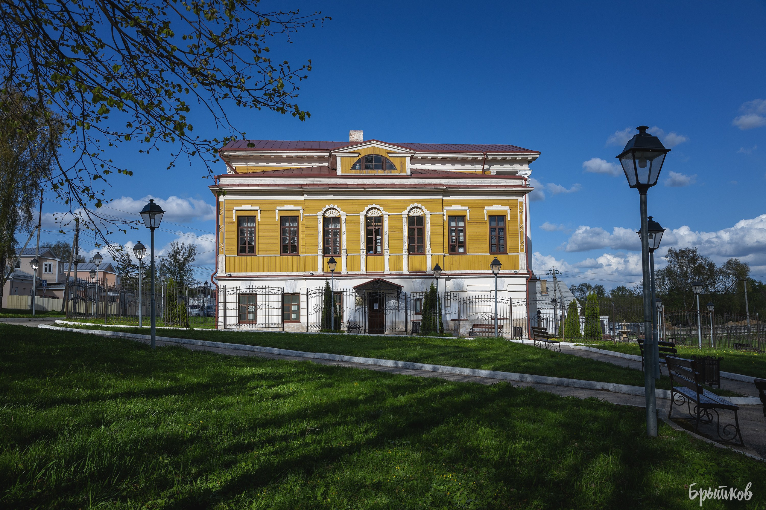 Дом Мосоловых в Дубне: удивительное рядом. Николай Брытков — фотограф в Туле