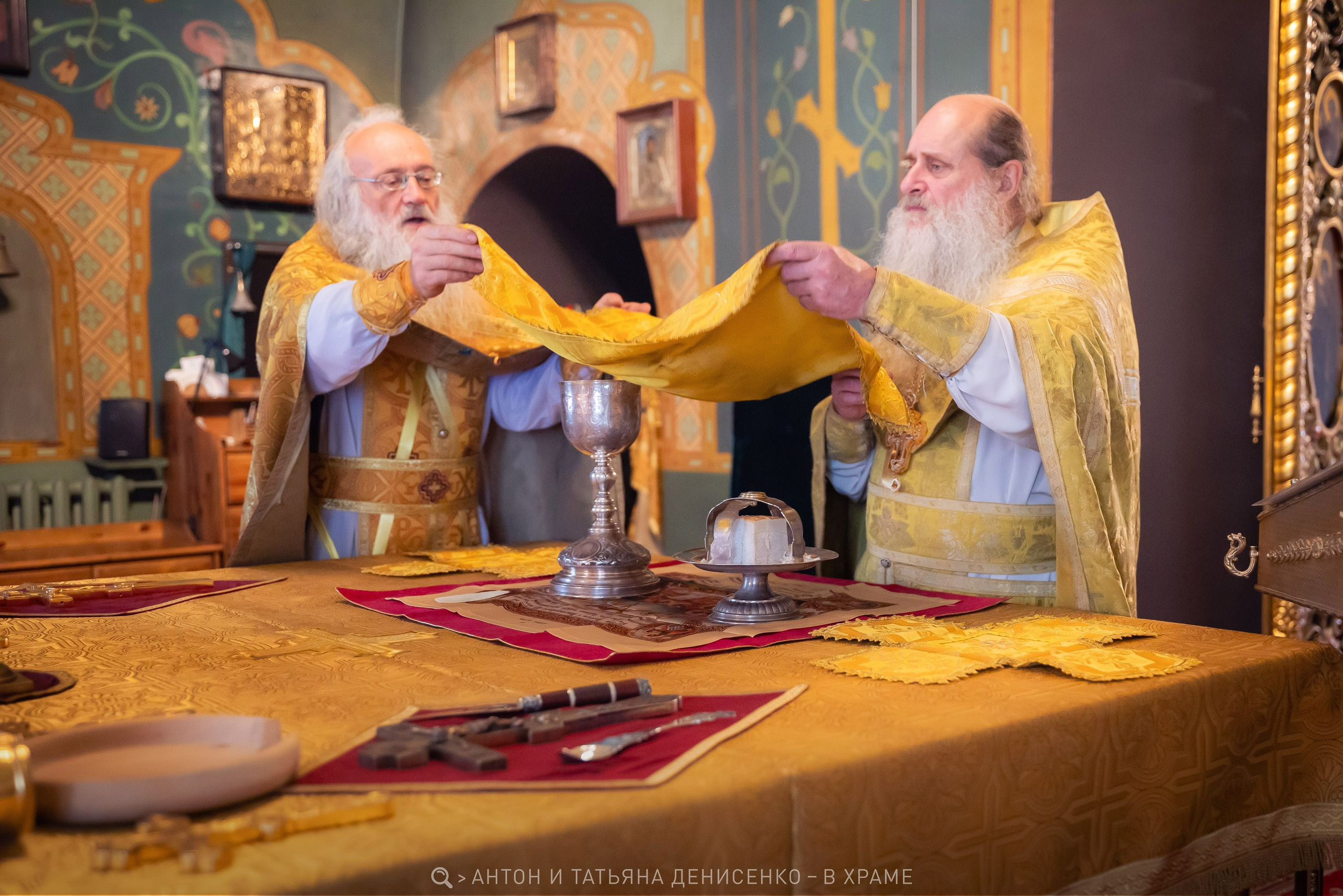 Антон и Татьяна Денисенко. Текущие съемки. Антон и Татьяна Денисенко — В храме