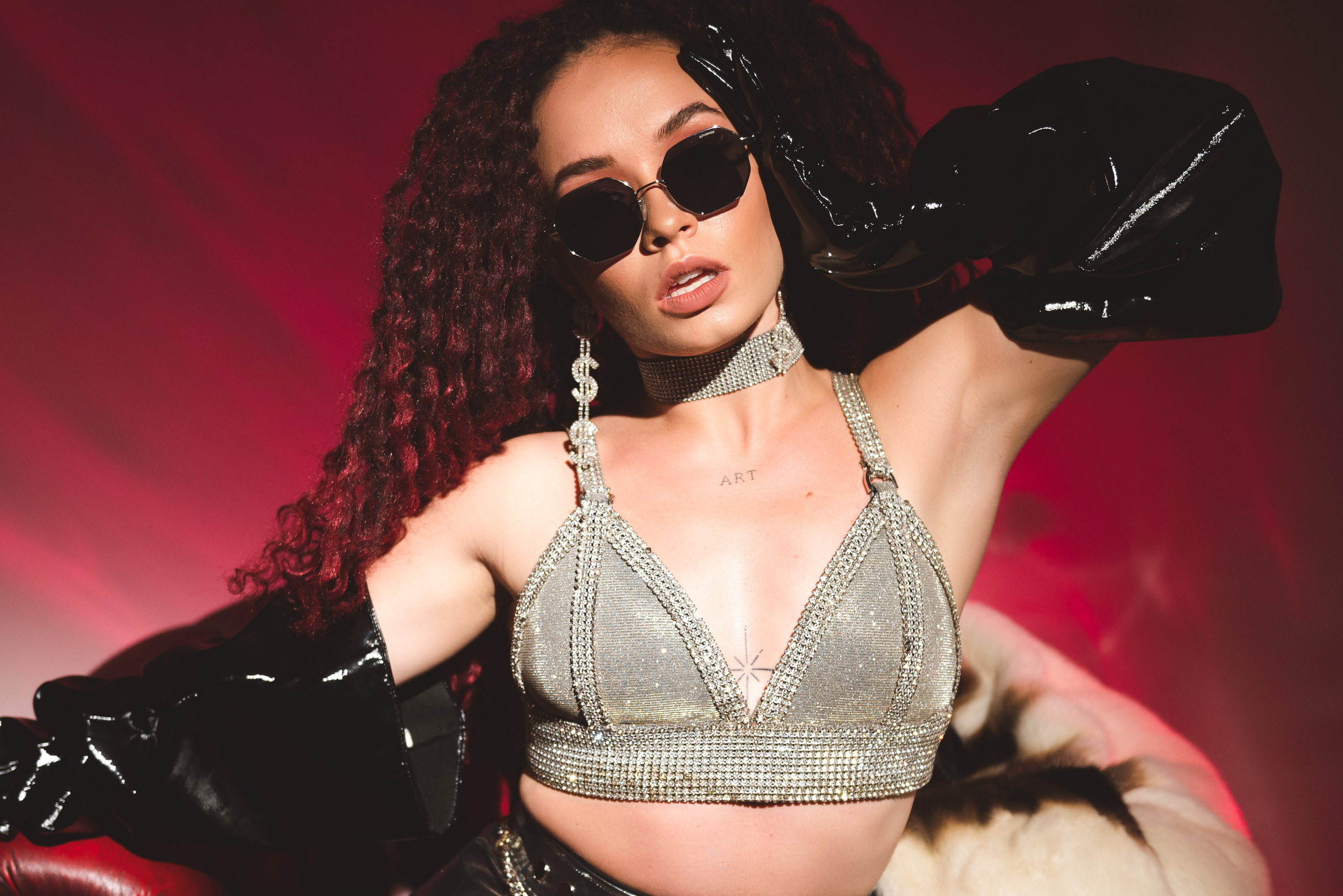 Студийный фотограф Москва