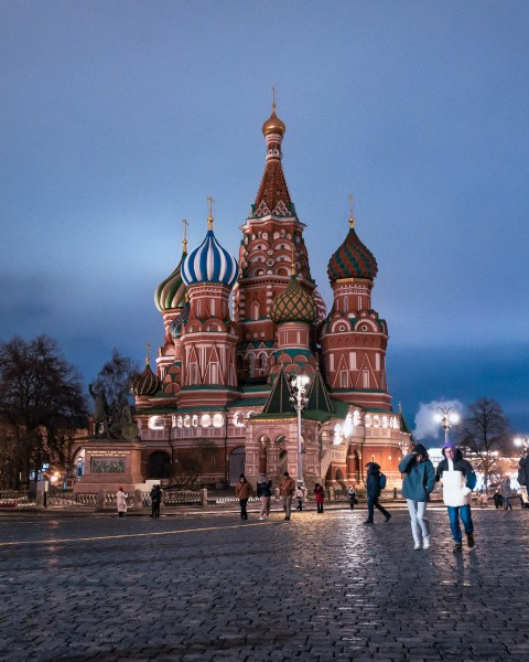 Татьяна Барлас  - аттестованный экскурсовод по Москве. П&П — Полезное с Приятным. Фотоэкскурсии — Москва на память. Экскурсовод и фотограф в Москве. Увези столицу в своём альбоме!