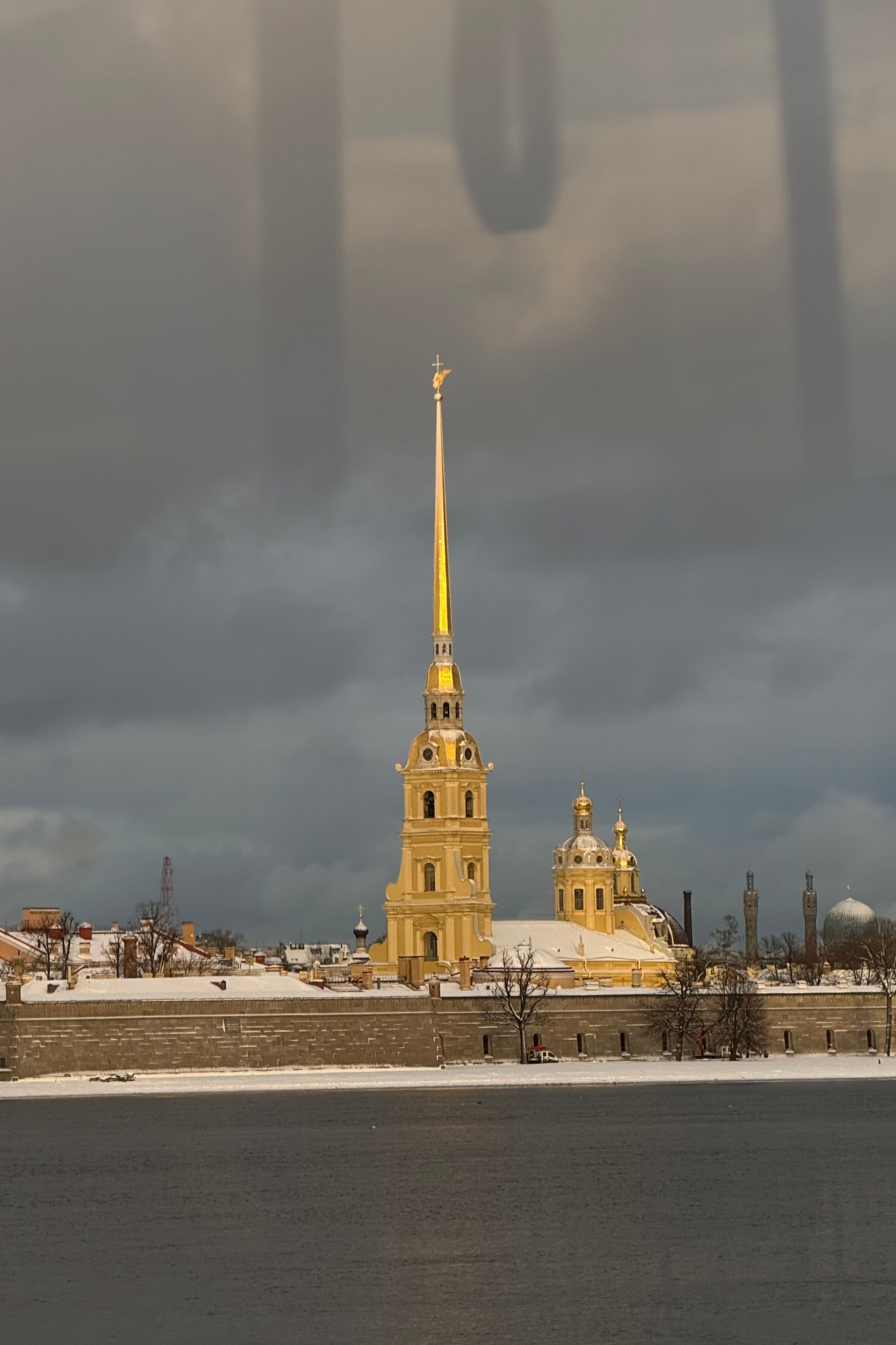 Фотограф в Санкт-Петербурге: места для свадебных фотосессий зимой