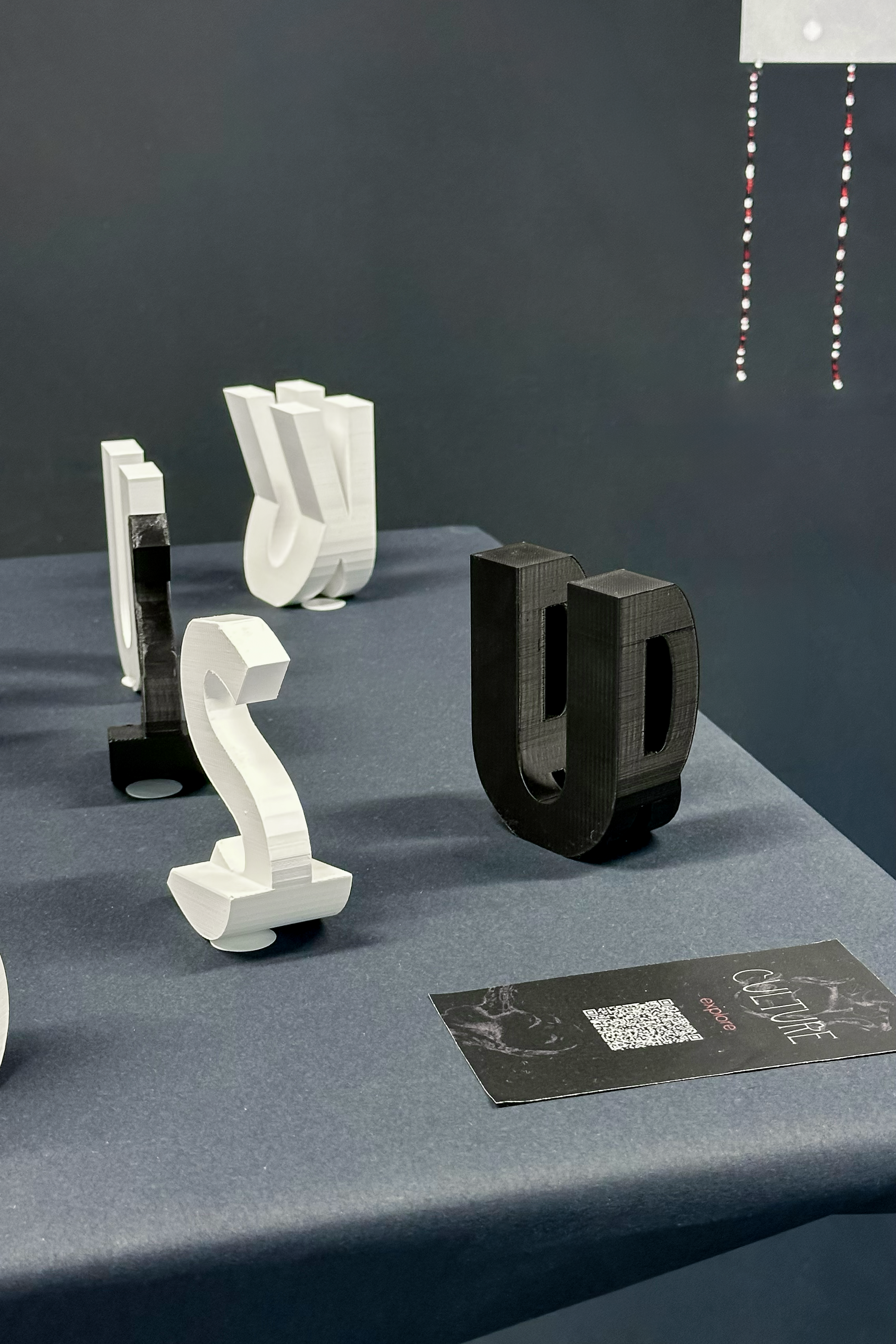 SUB.TRAKTIV. Sia Levine Design