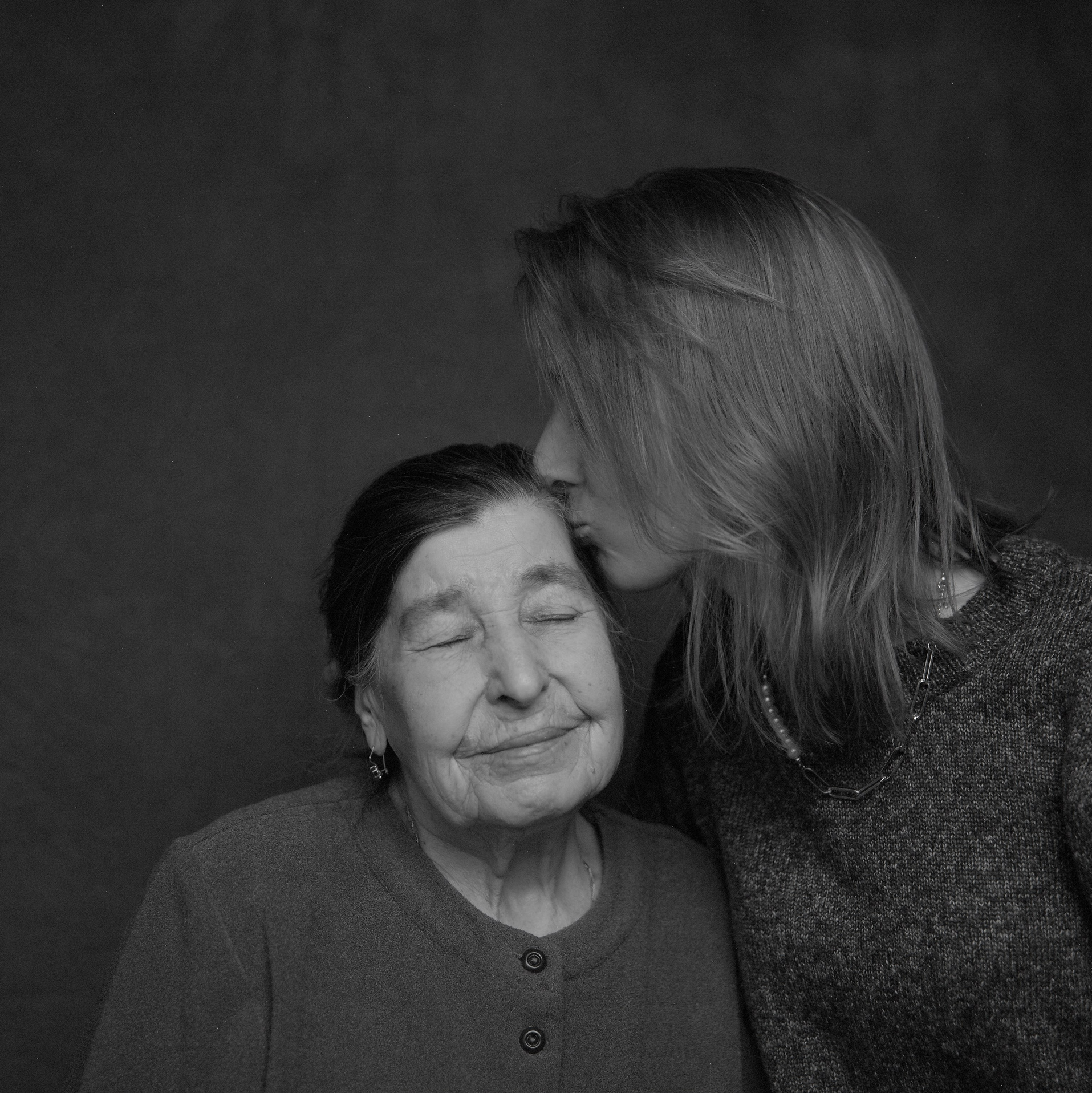 Season PRICE. OSPAN ALI photographer