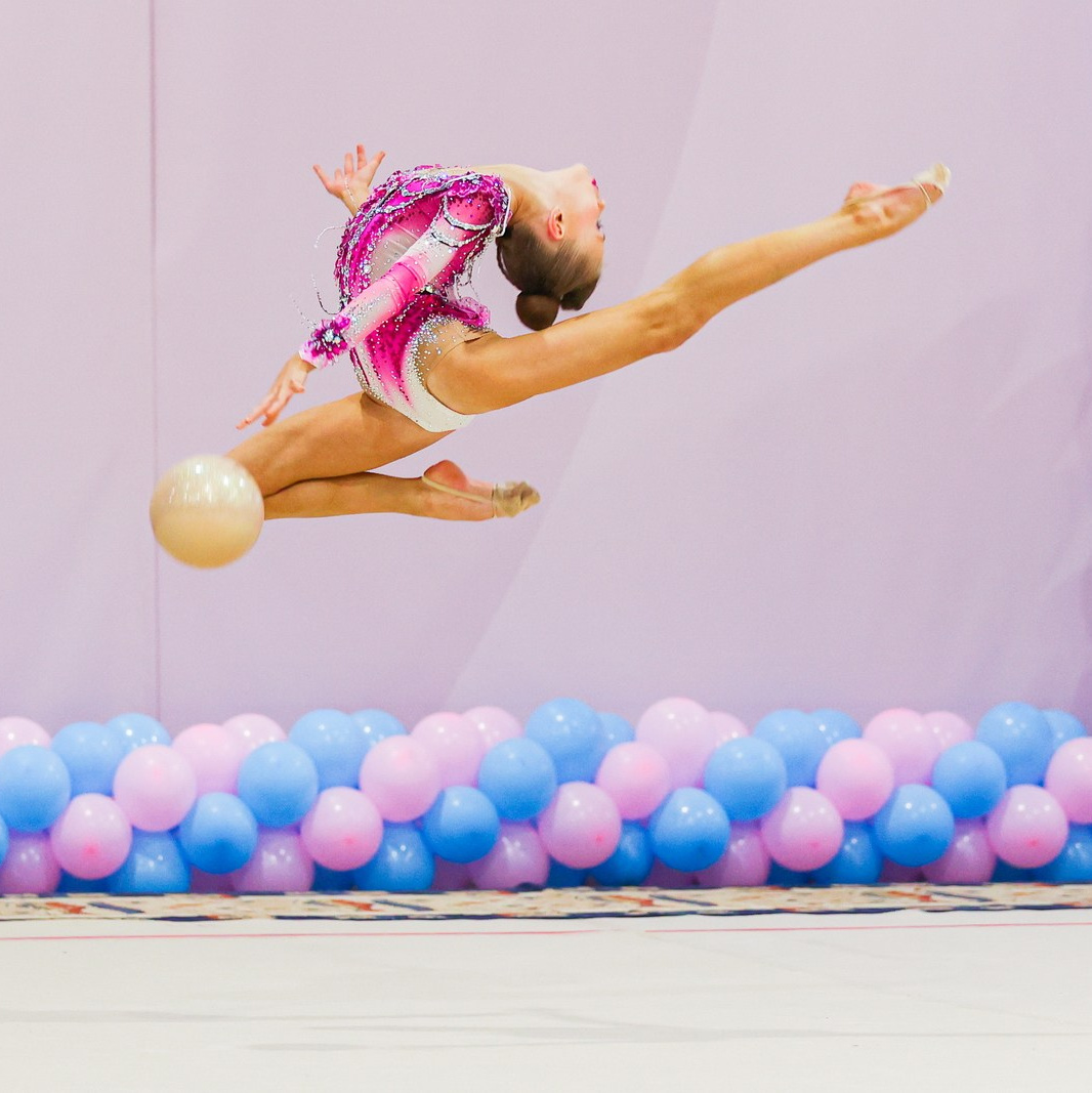 Соревнования по художественной гимнастике в Черкесске