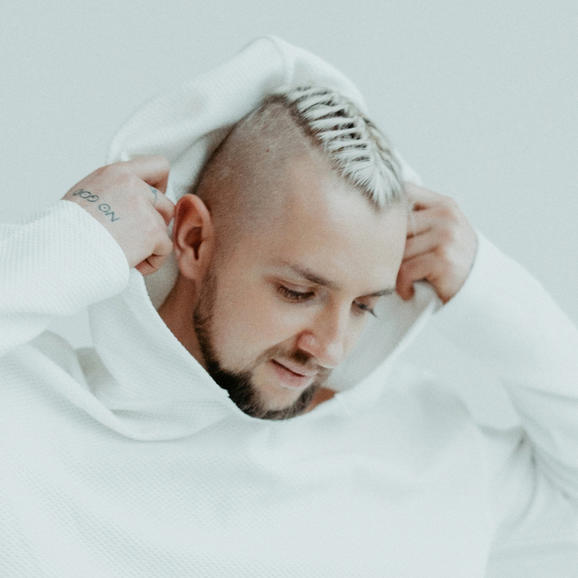 Contacts. Photographer Sergey Otkrytyi in Batumi & Tbilisi