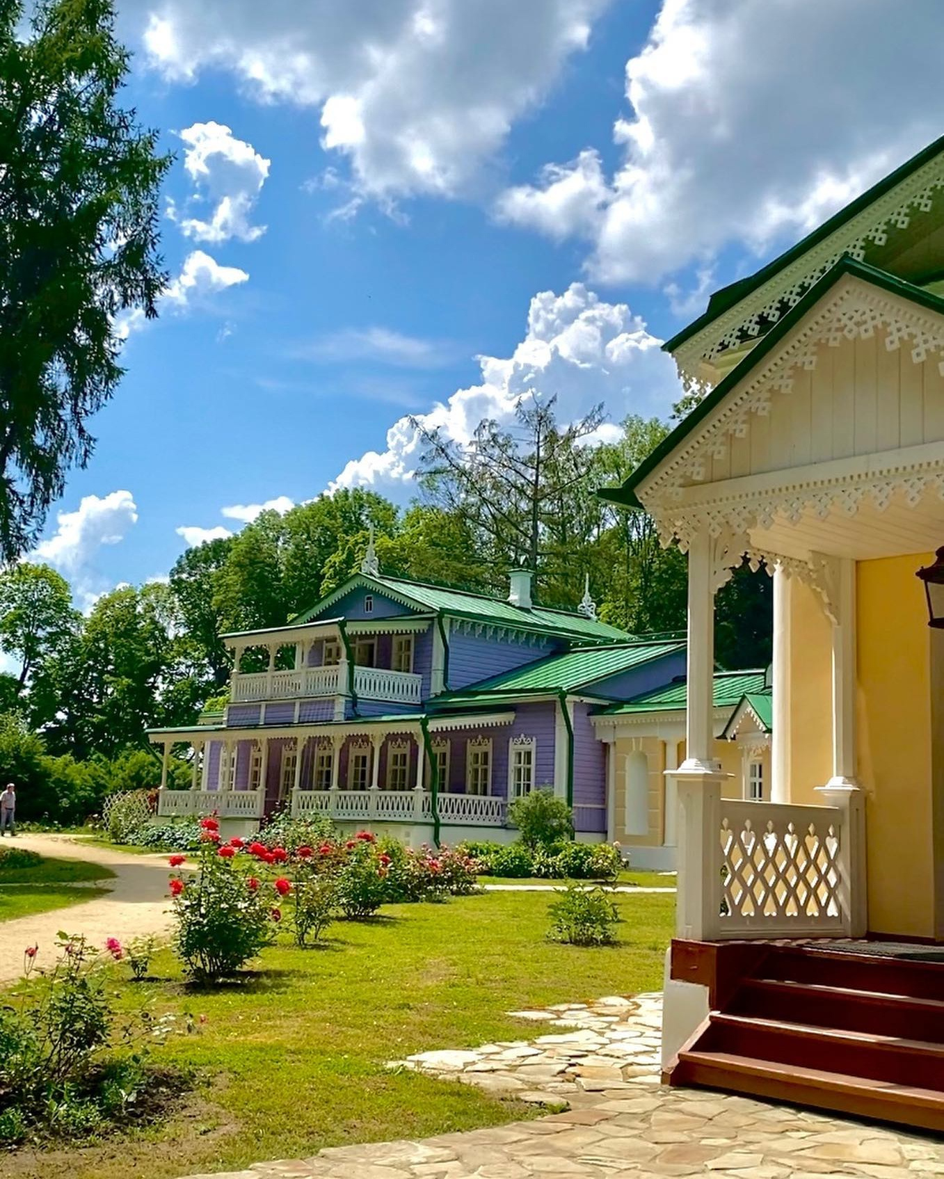 Усадьбы. Экскурсовод по Москве Беляева Валентина