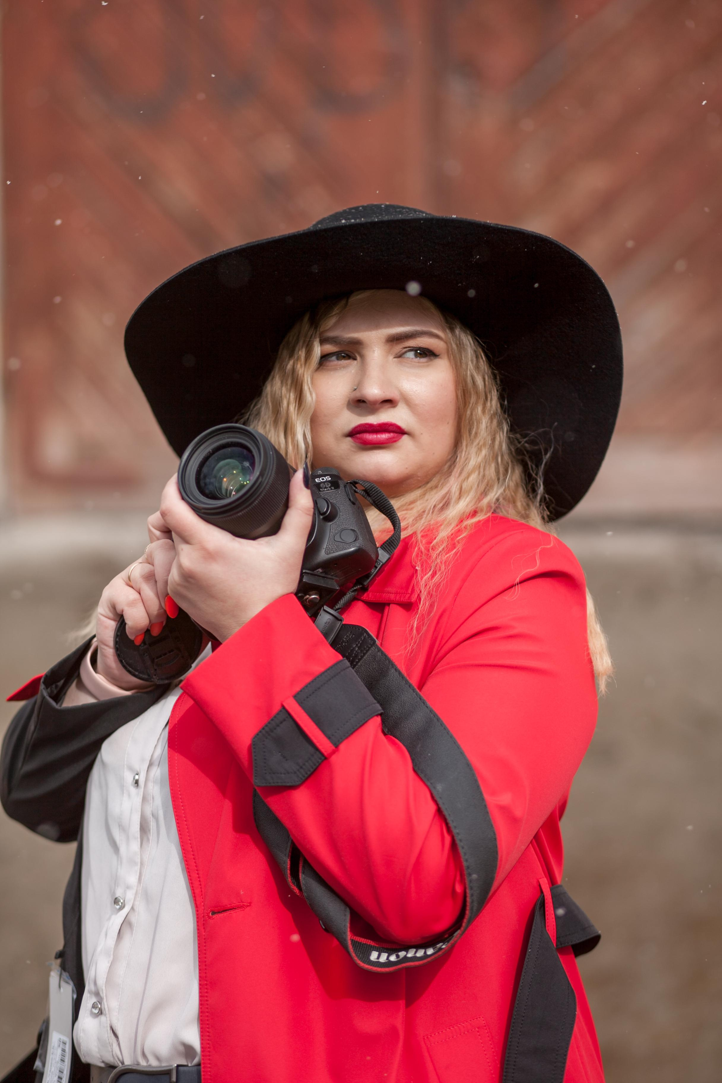 Контакты. Фотограф Мария Лямина