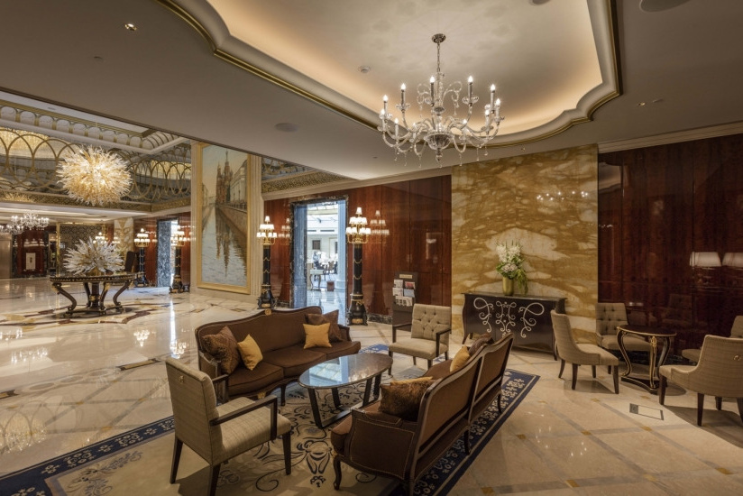 Красивые отели Москвы. Фото Радости. Свадебный и семейный фотограф в Москве Юлия Самойлова