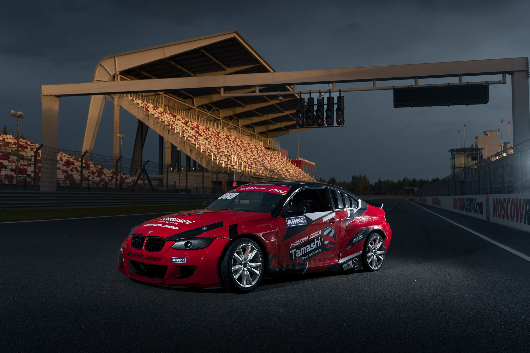 Автомобильный фотограф в Москве Иван Петушков