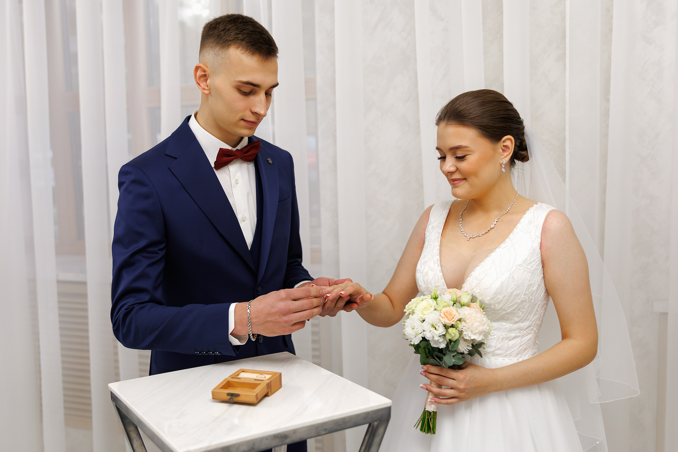 Кутузовский ЗАГС Москвы регистрация брака, фото, адрес, телефон. Свадебный фотограф Москва и МО Сергей Киржаев