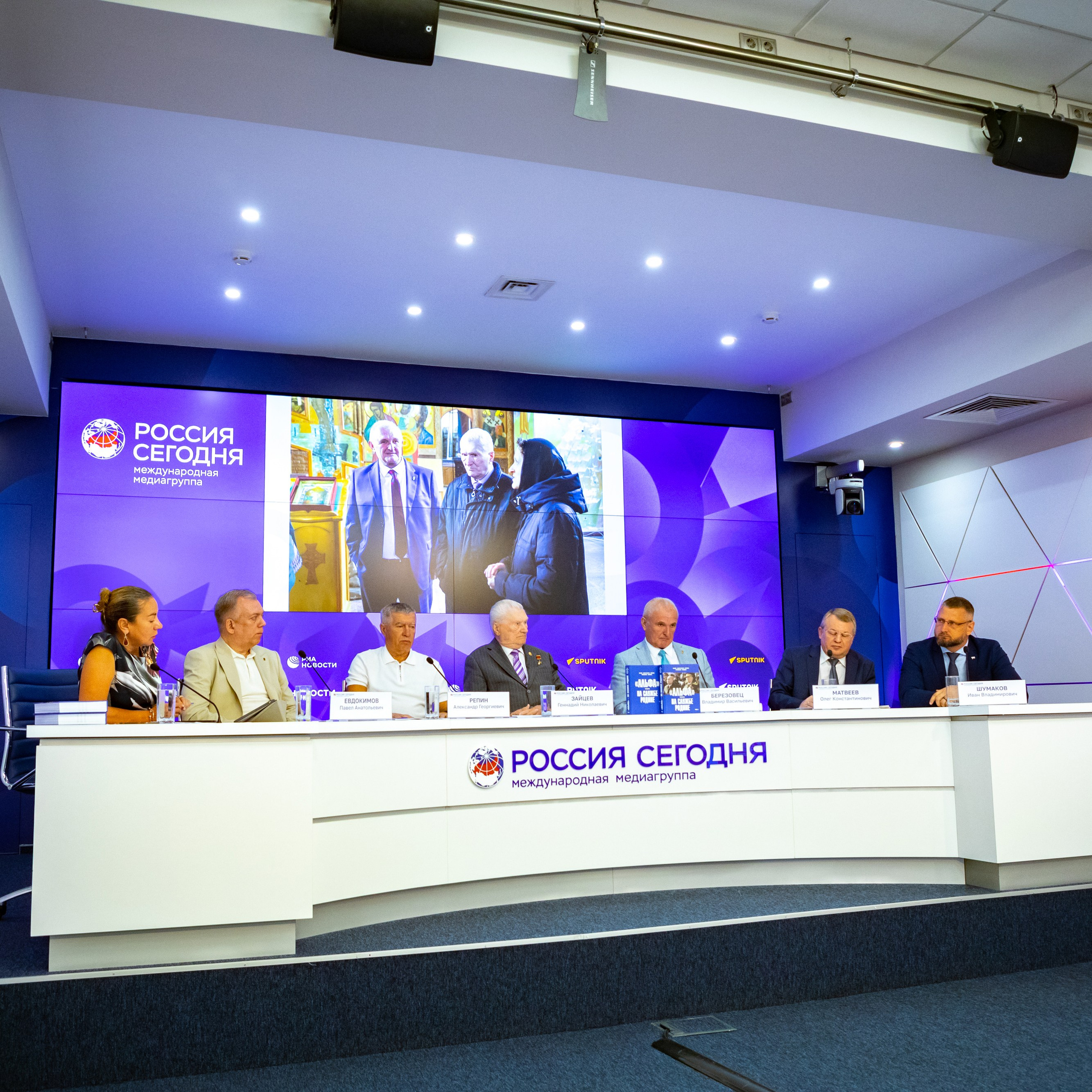 РЕПОРТАЖНАЯ ФОТОСЪЕМКА. Фотостудия в Москве LUXARTPHOTO