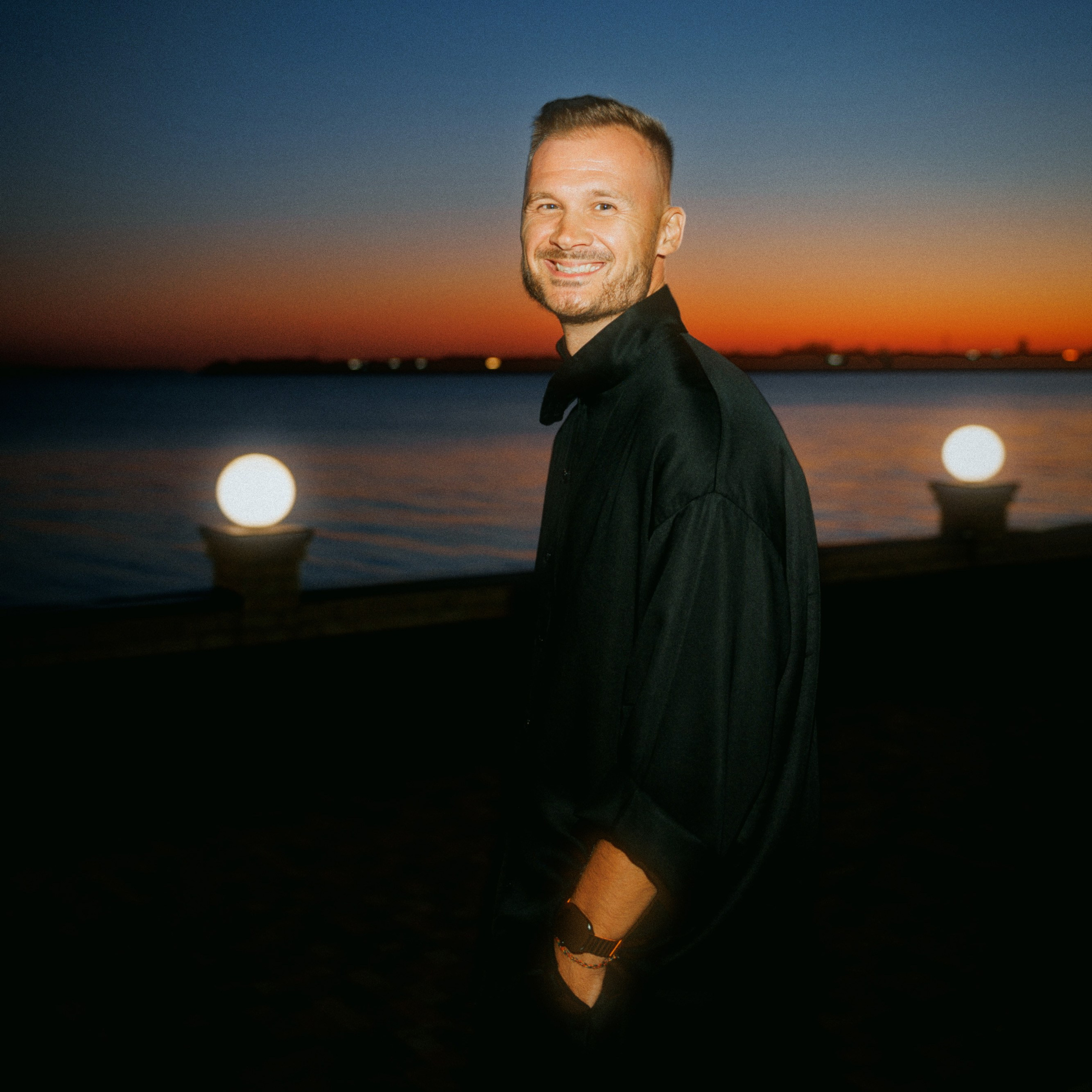 Контакты. Фотограф Сергей Филиппов