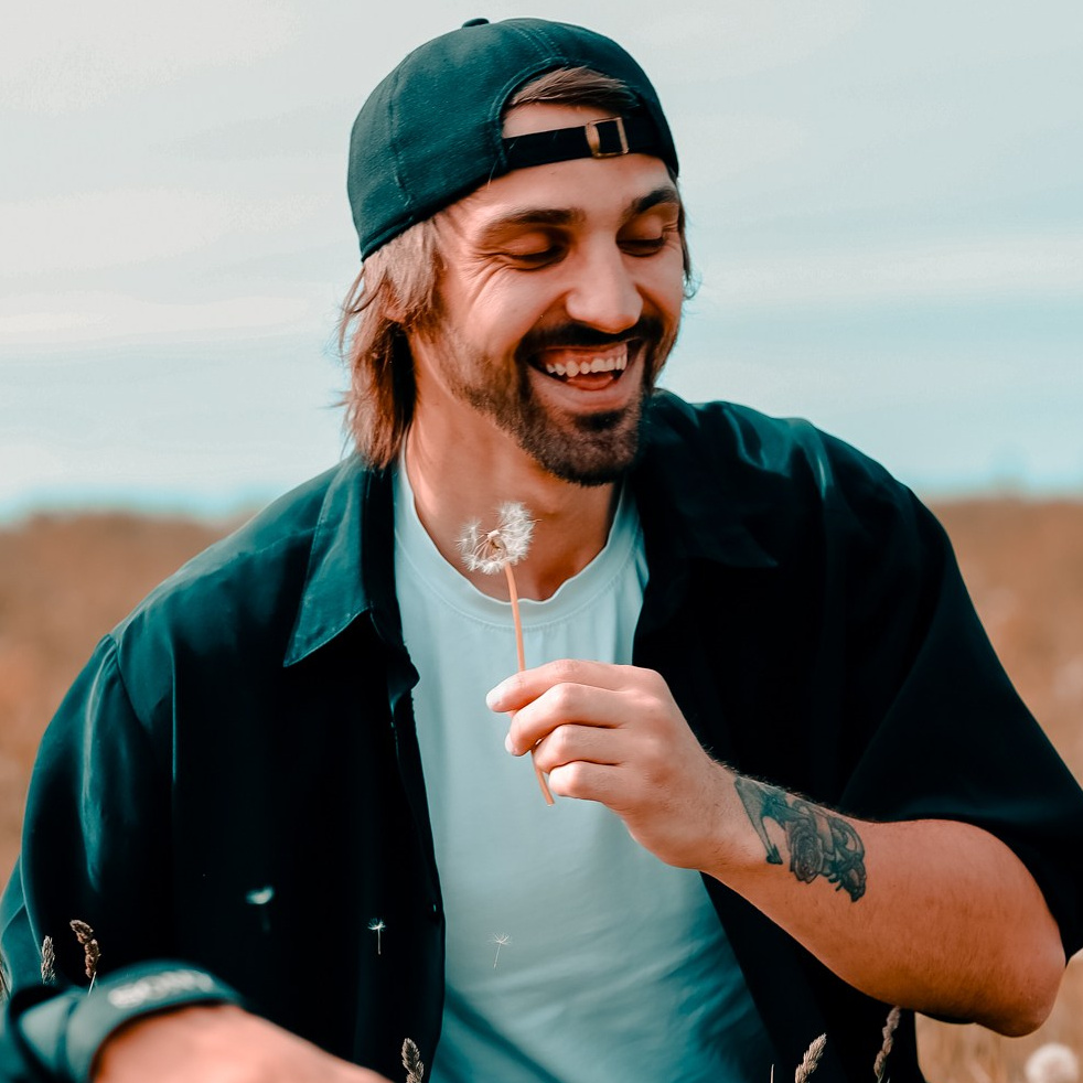 Евгений Кудинов | Контакты. Евгений Кудинов | Фотограф в Холмске