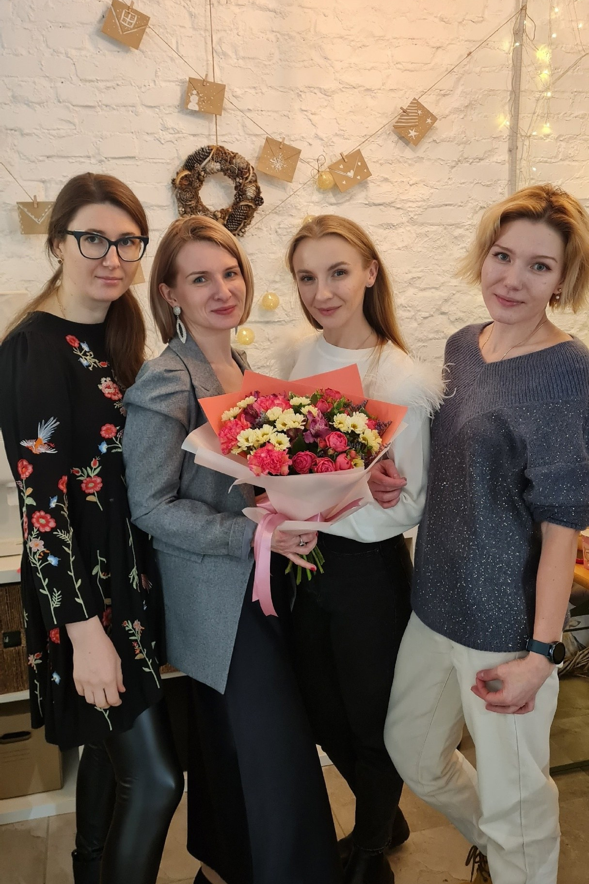 Корпоративы, рабочие встречи в Артлаб. Артлаб Школа Воронеж.Творческие Мастер классы.Корпоративы.Дни рождения.Арт свидания.Выездные мастер классы.Эпоксидная смола