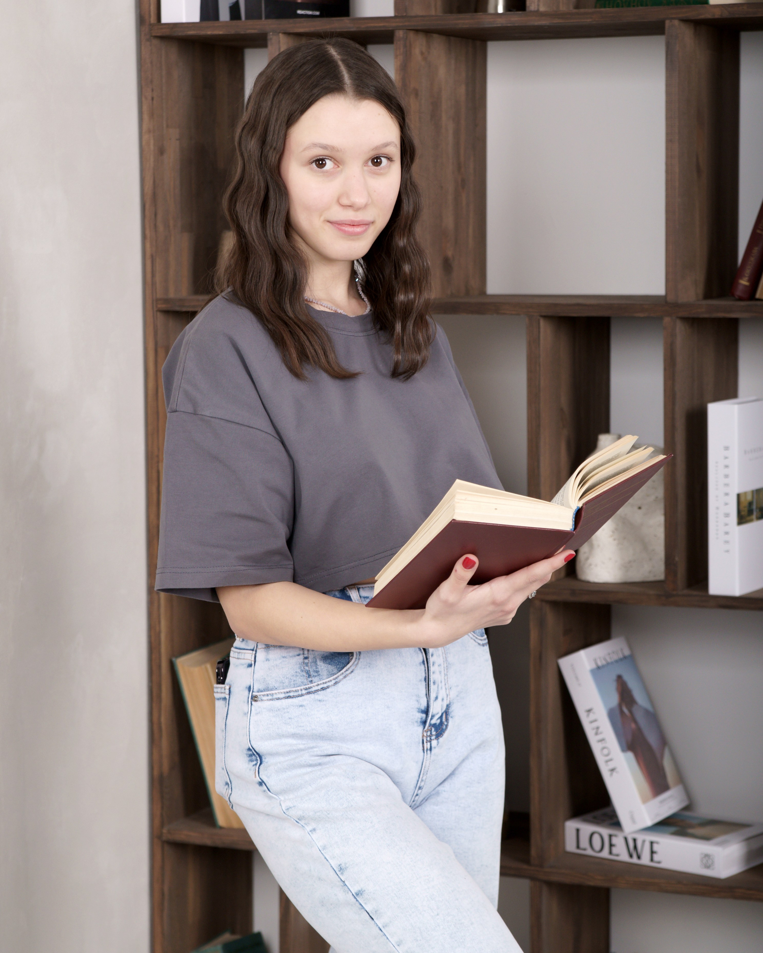 Выпускник старшей школы - студийная сьемка - портрет