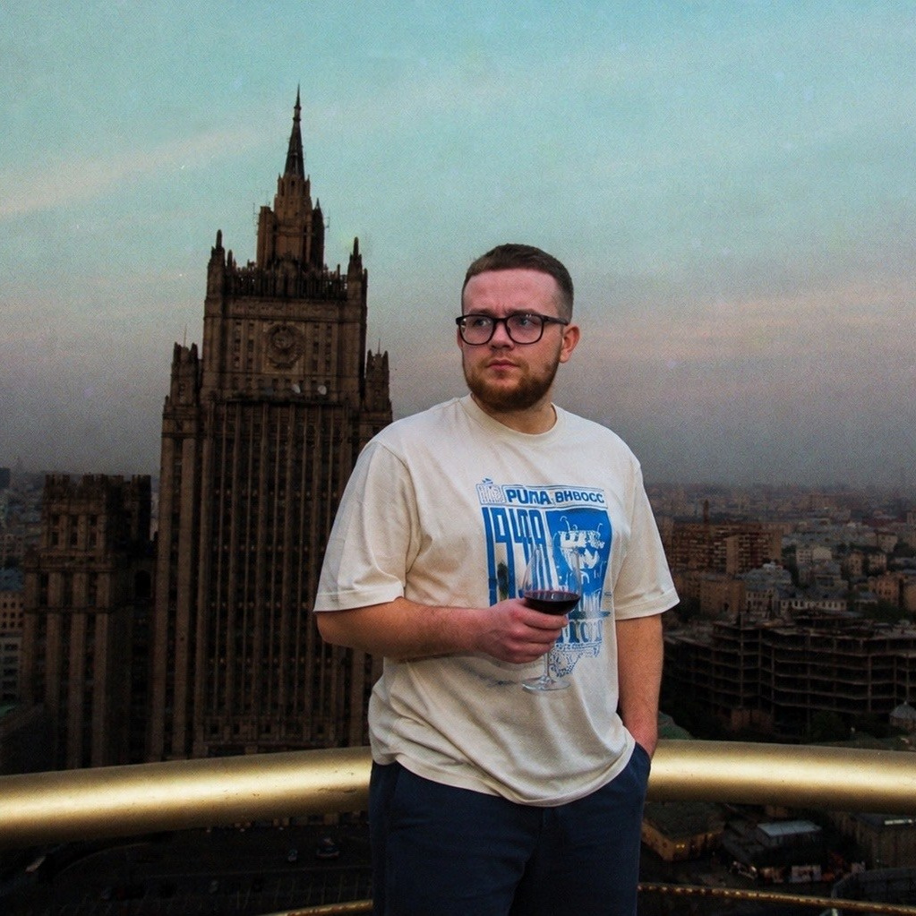 Контакты. 42Studio