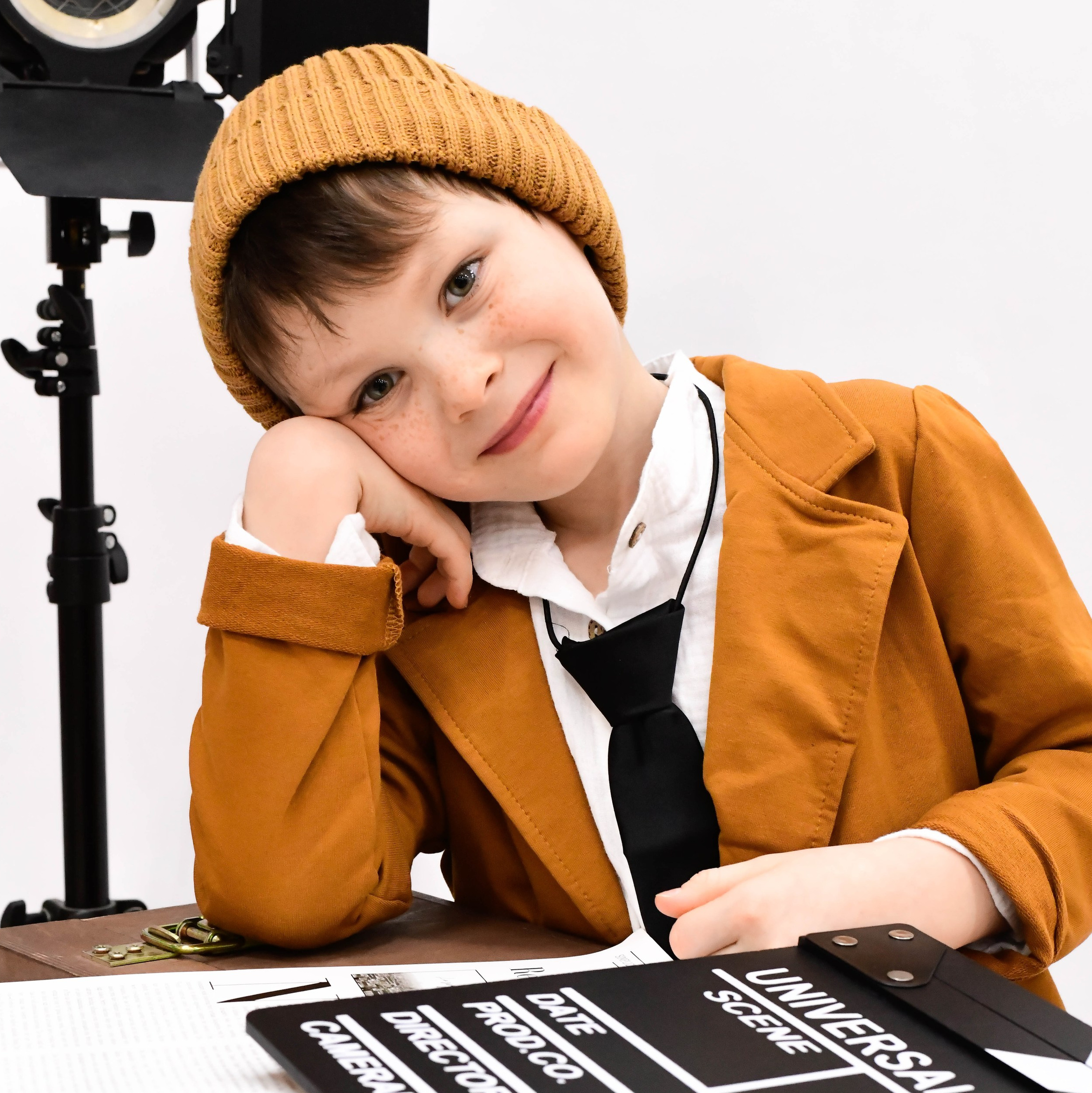 Стильные выпускные альбомы, детские фотосессии, сюжетные оживающие фотографии