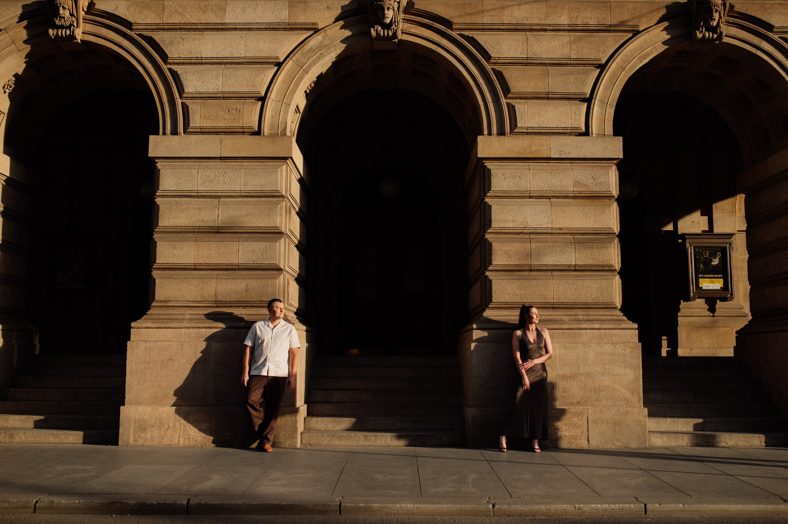 Prague Couple Photoshoot at Sunset. Photographer in Prague Yara Kurkus