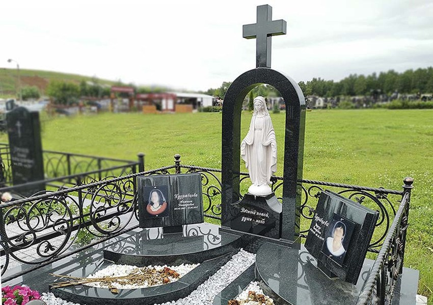 Памятники. Granum-memorial