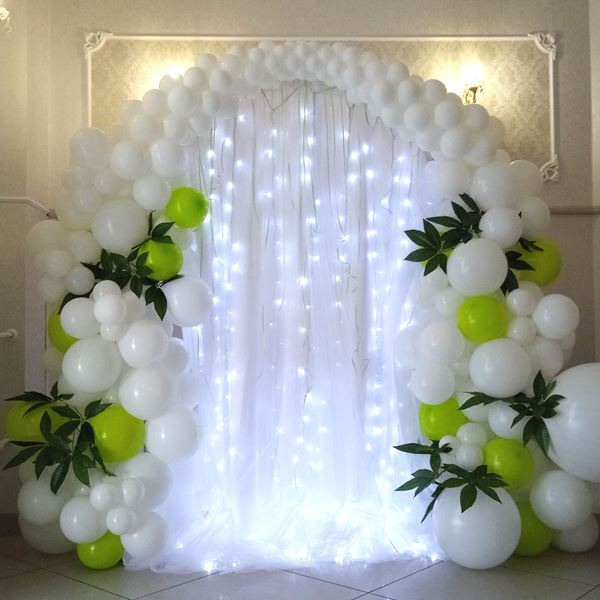 Свадебная арка из воздушных шаров. Студия праздничного декора