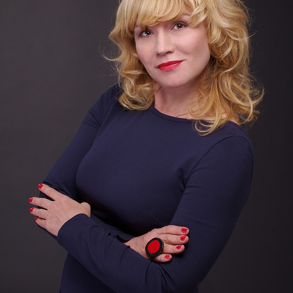 Creative biography of the artist Irene Postolnaya, exhibitions, merits, titles, memberships, art awards.