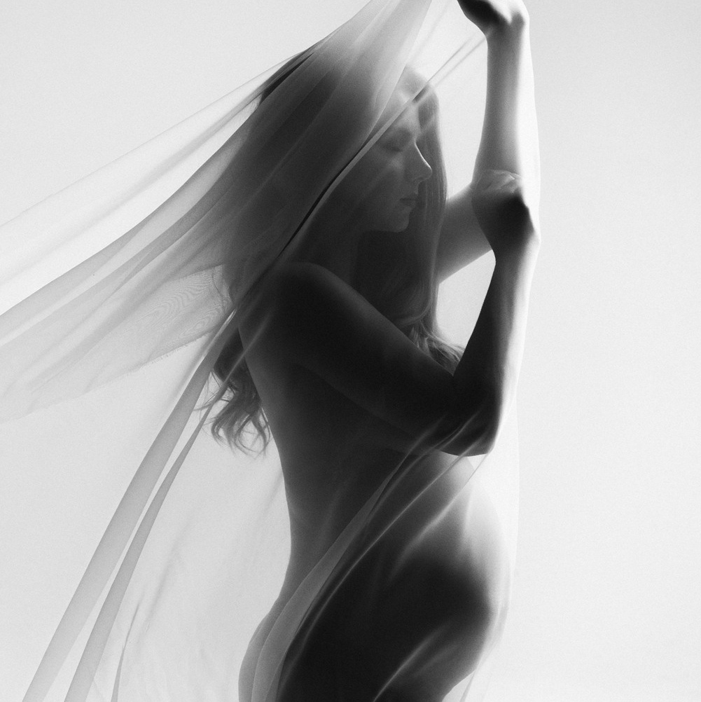 Коллекция нарядов для съемки беременности. Фотограф беременности, новорожденных и детей до года в Челябинске Волк