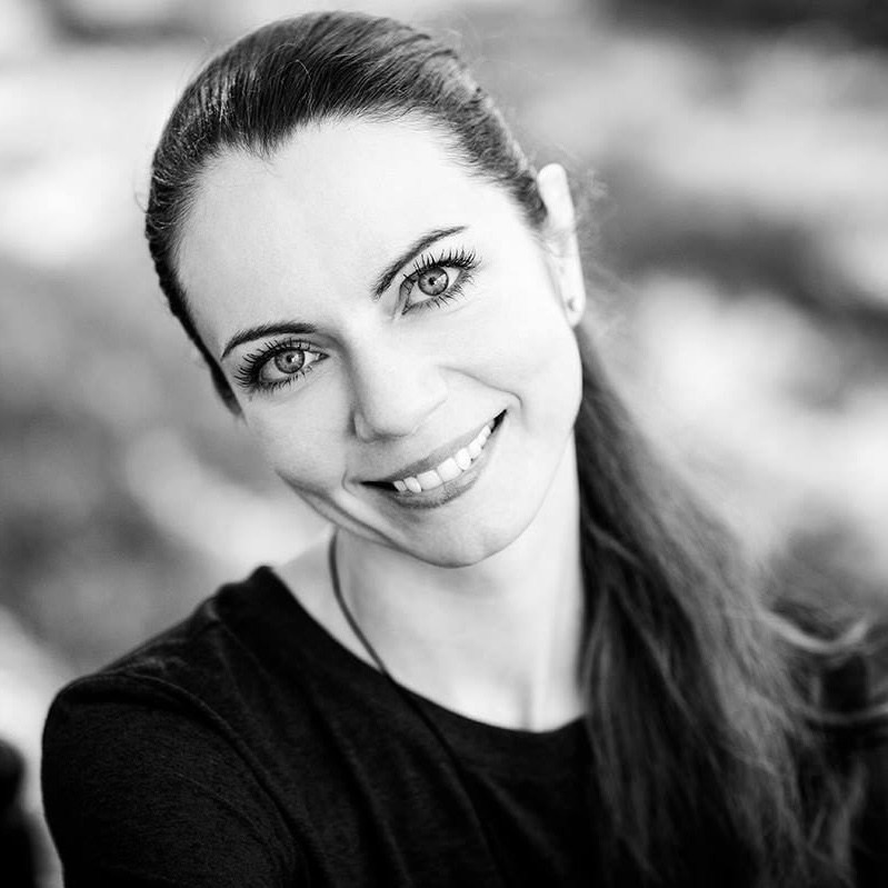 Контакты. Фотограф Олеся Лоза. Истории ваших эмоций