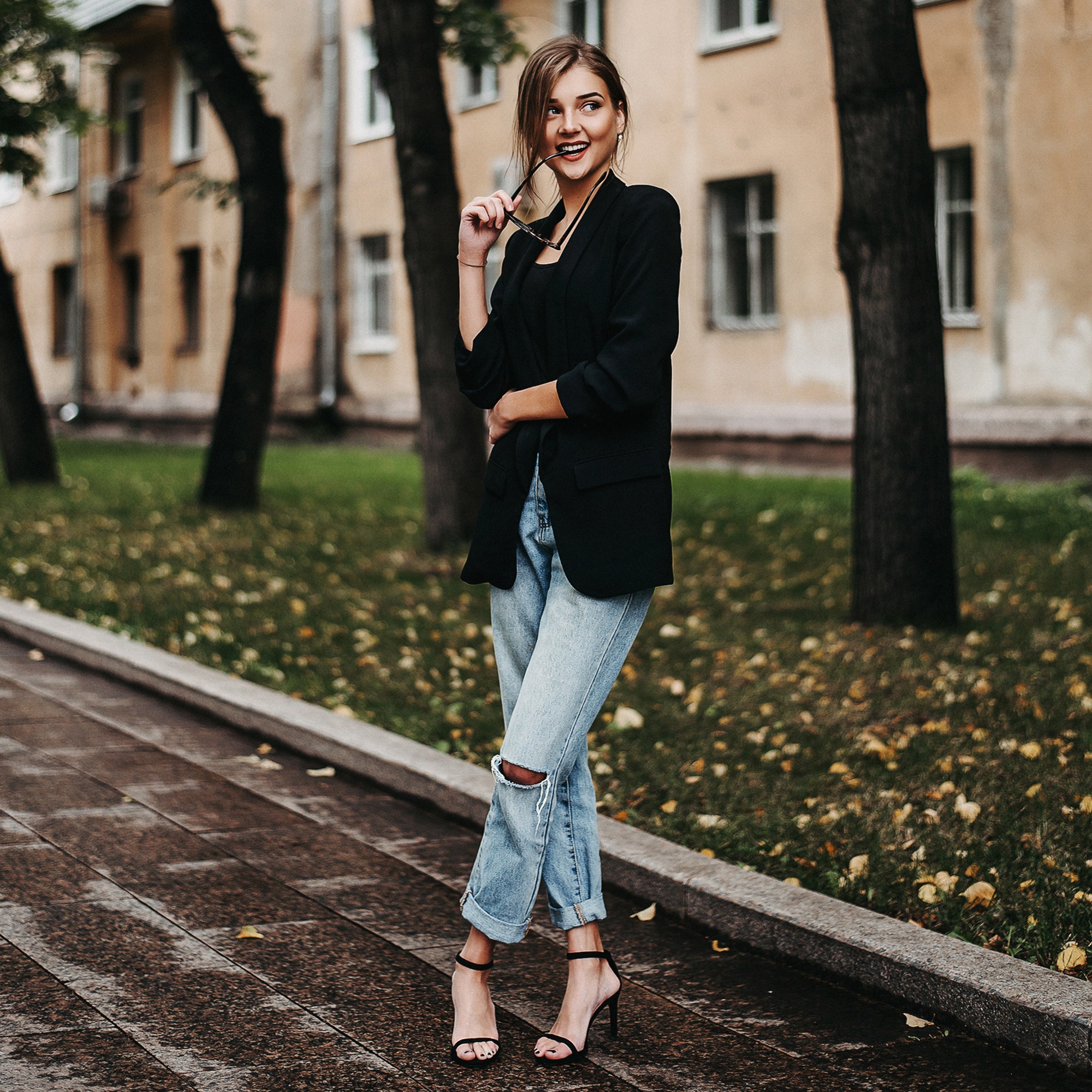 Прогулочная фотосессия в городе или на природе. Женский фотограф в Москве  Юлия Любченко