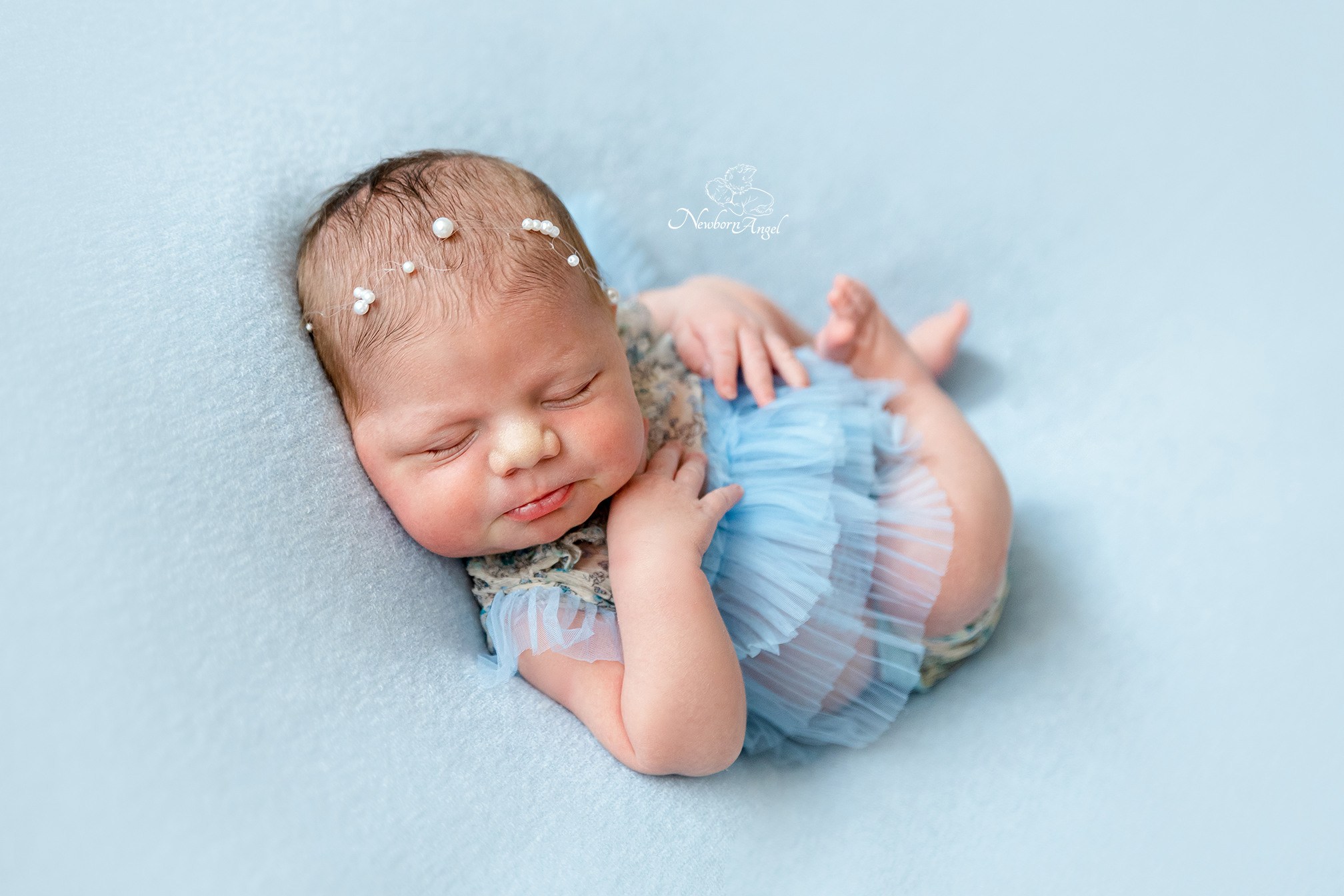 Фотосессия новорожденных. Фотосессия новорожденного в Москве Newborn Angel