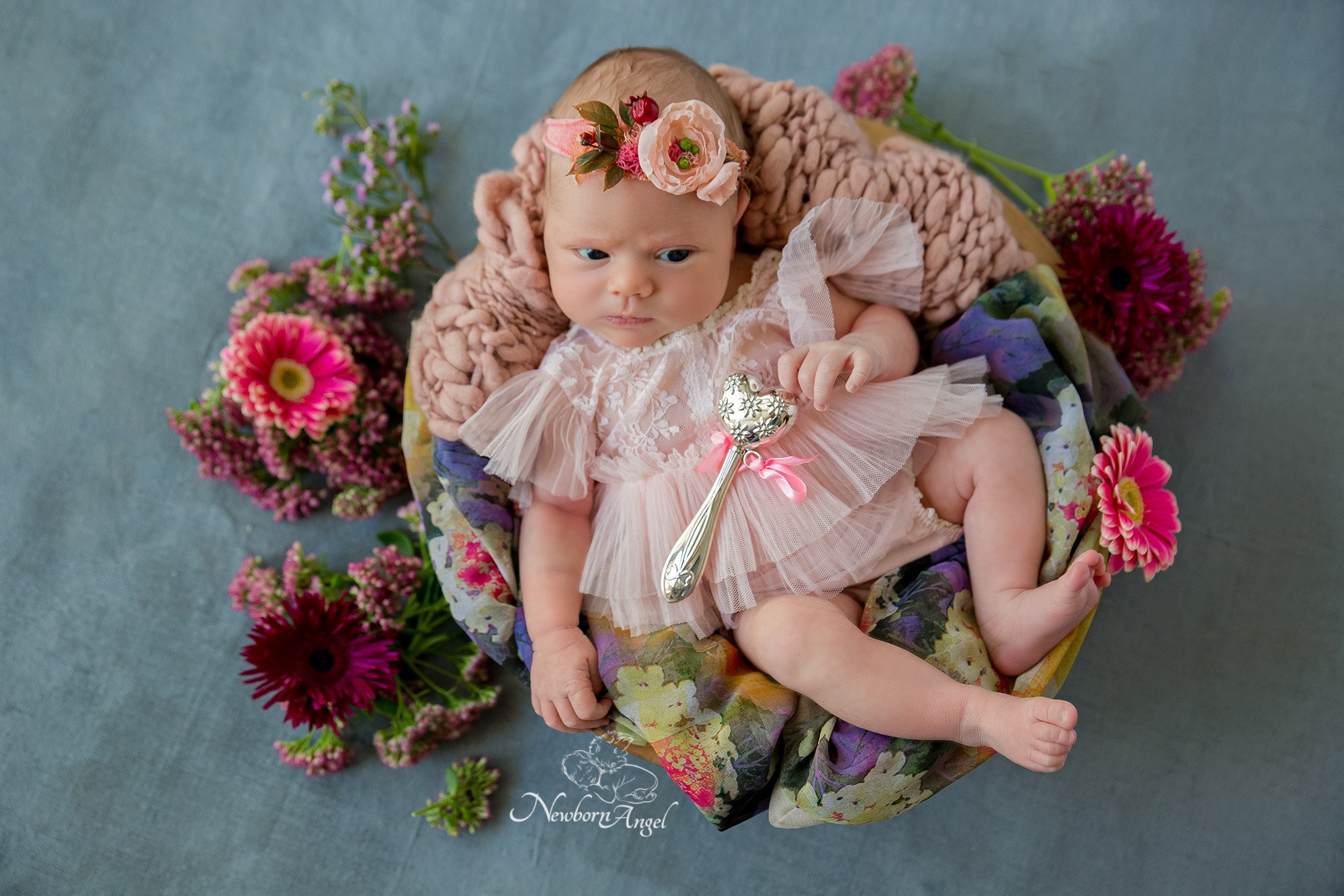 Фотосессия новорожденных. Фотосессия новорожденного в Москве Newborn Angel