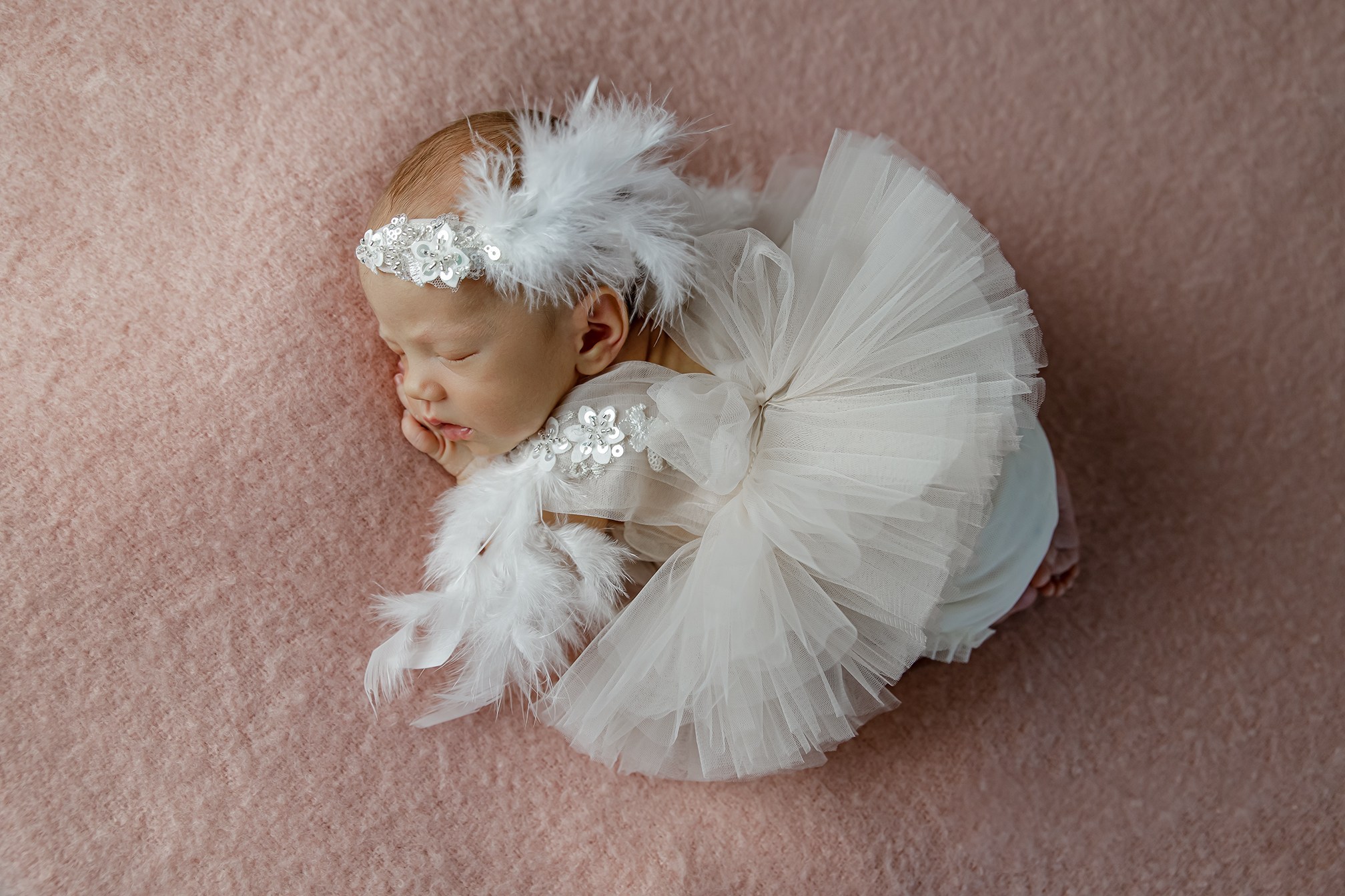 Фотосессия новорожденного в Москве Newborn Angel