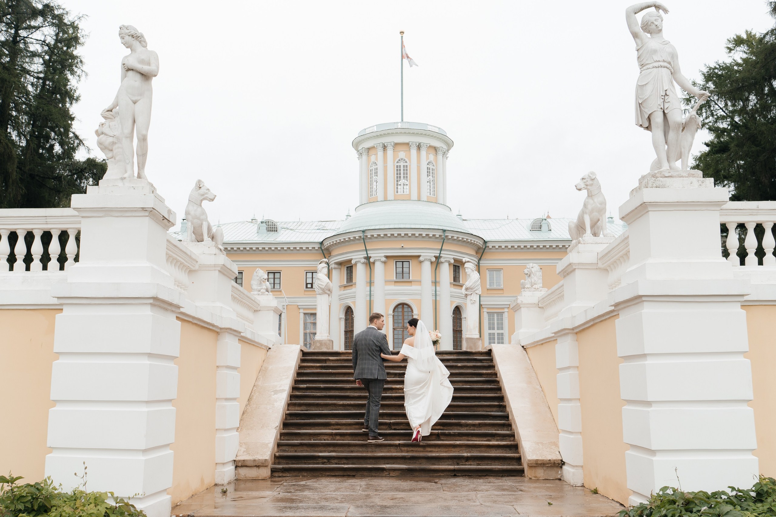 Красивые места для фотосессии в Москве. Свадебный фотограф в Москве