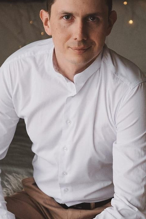 Контакты (Contacts). Главная (Home)