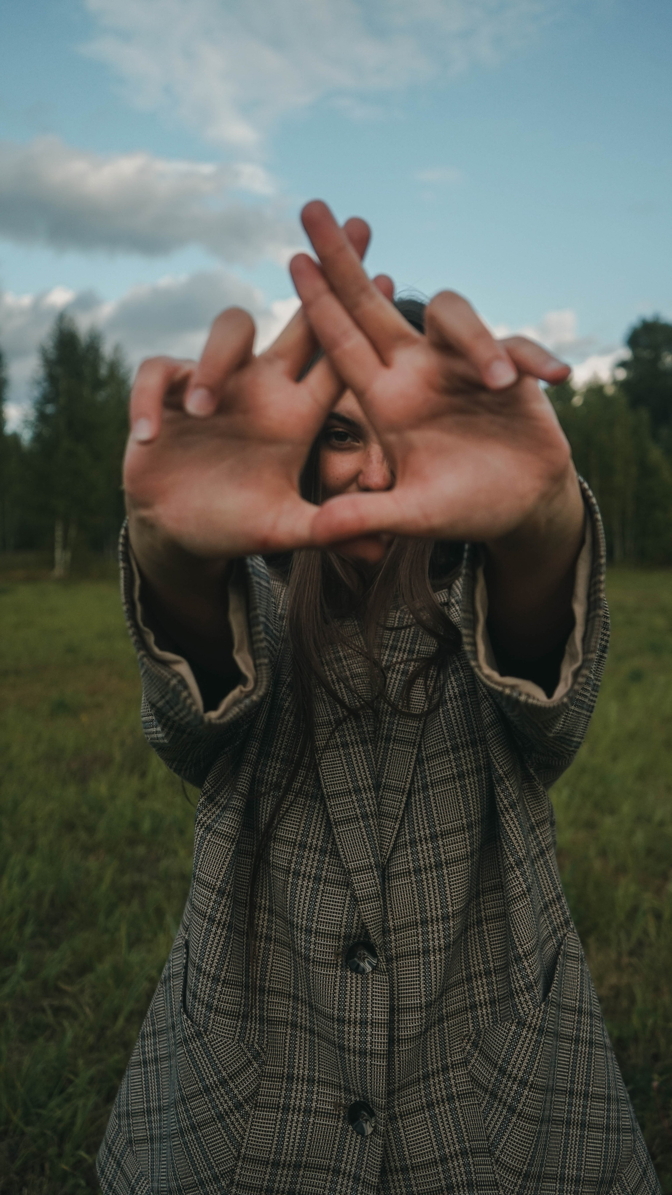 CLIP CREATOR, PHOTOGRAPHER