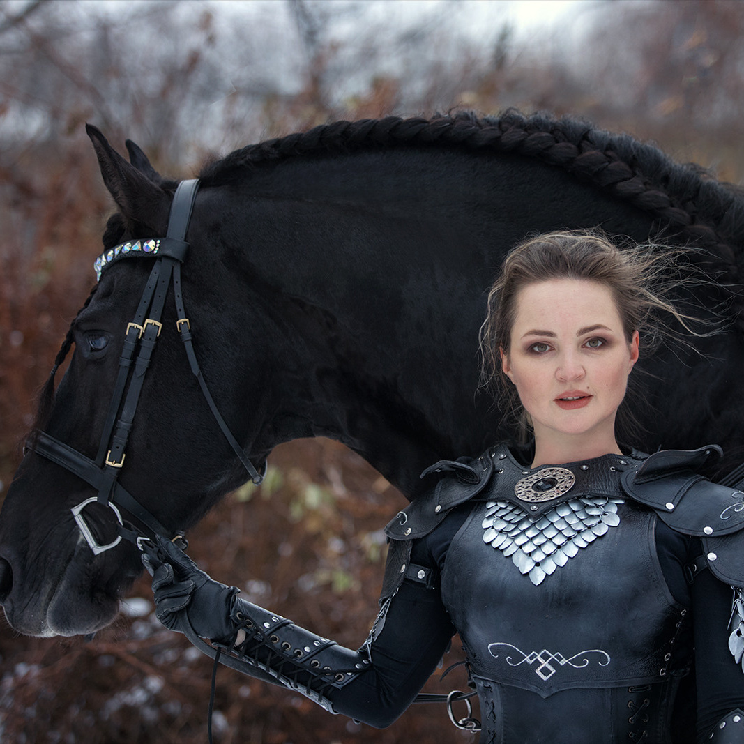 Контакты. Ольга Бажутова конный и портретный фотограф в Москве