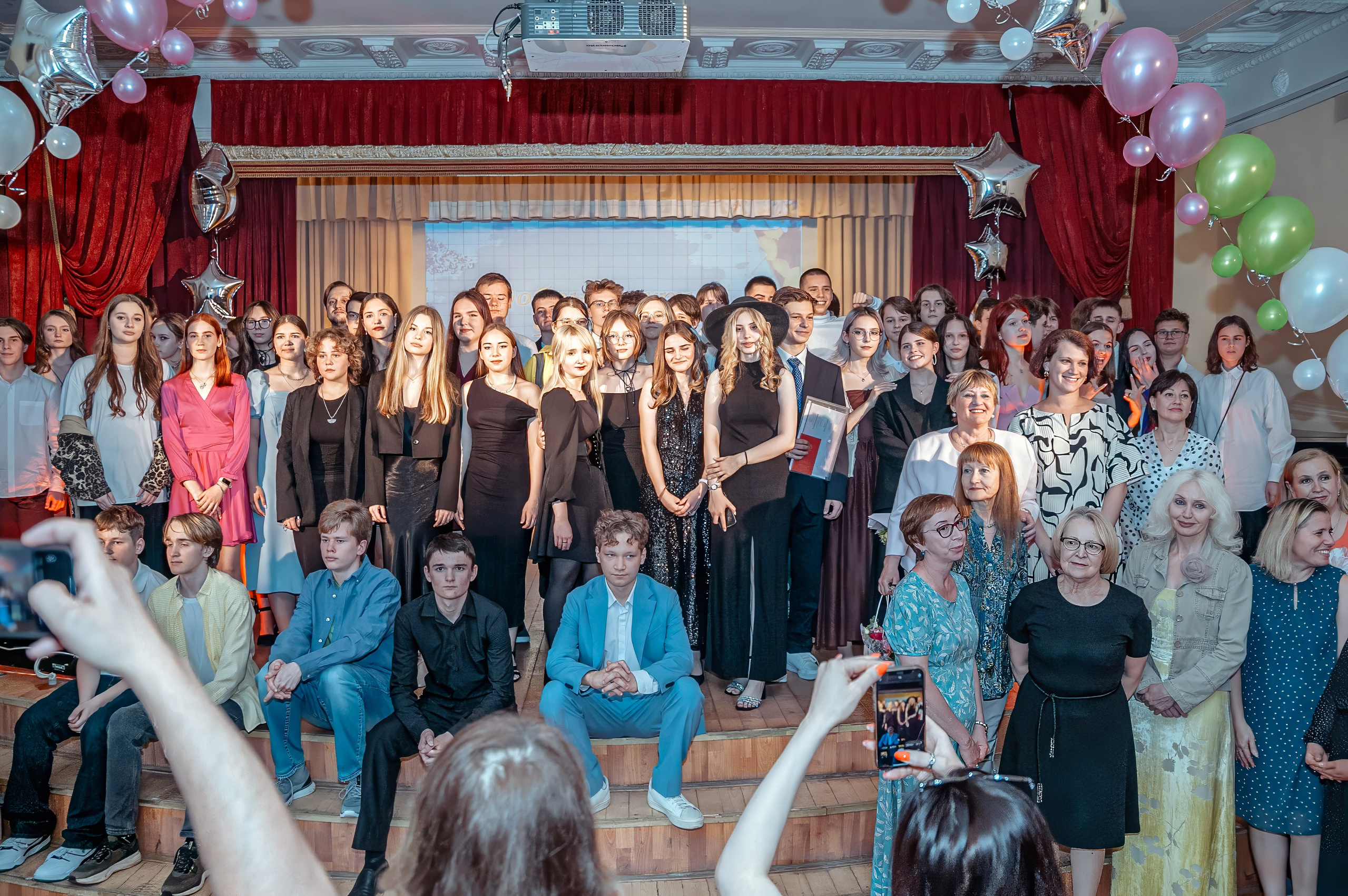 Репортажная съемка со школьных мероприятий в Москве и Московской области. Фотограф в Москве и Московской области Олег Подлесных