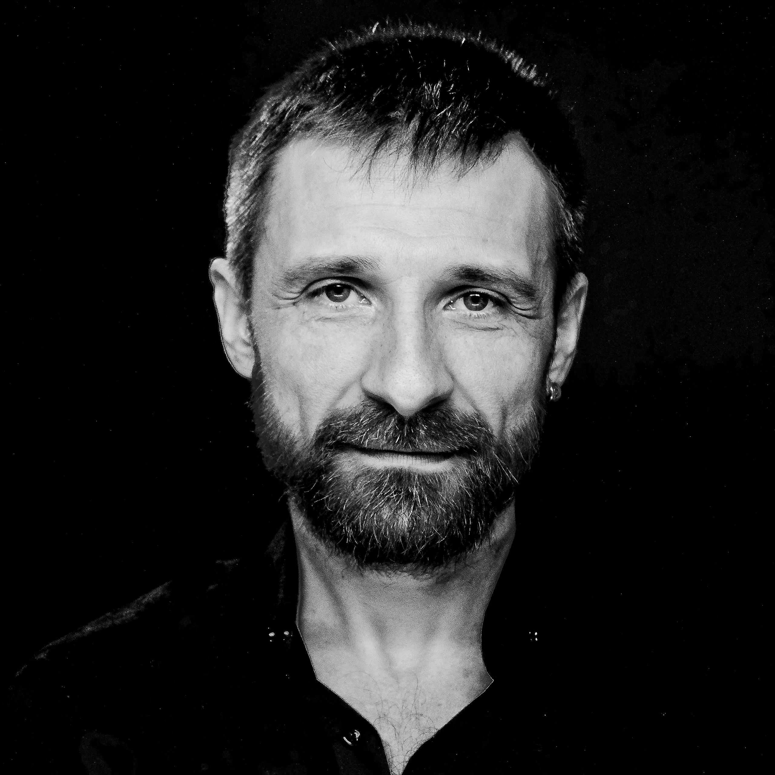 Контакты. Михаил Троицкий