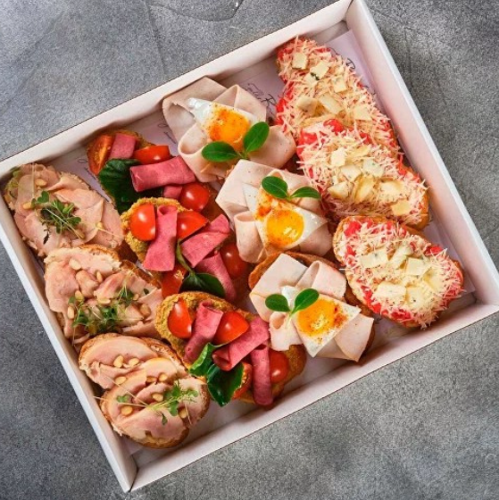 Доставим за 2 часа. Izmailov loft