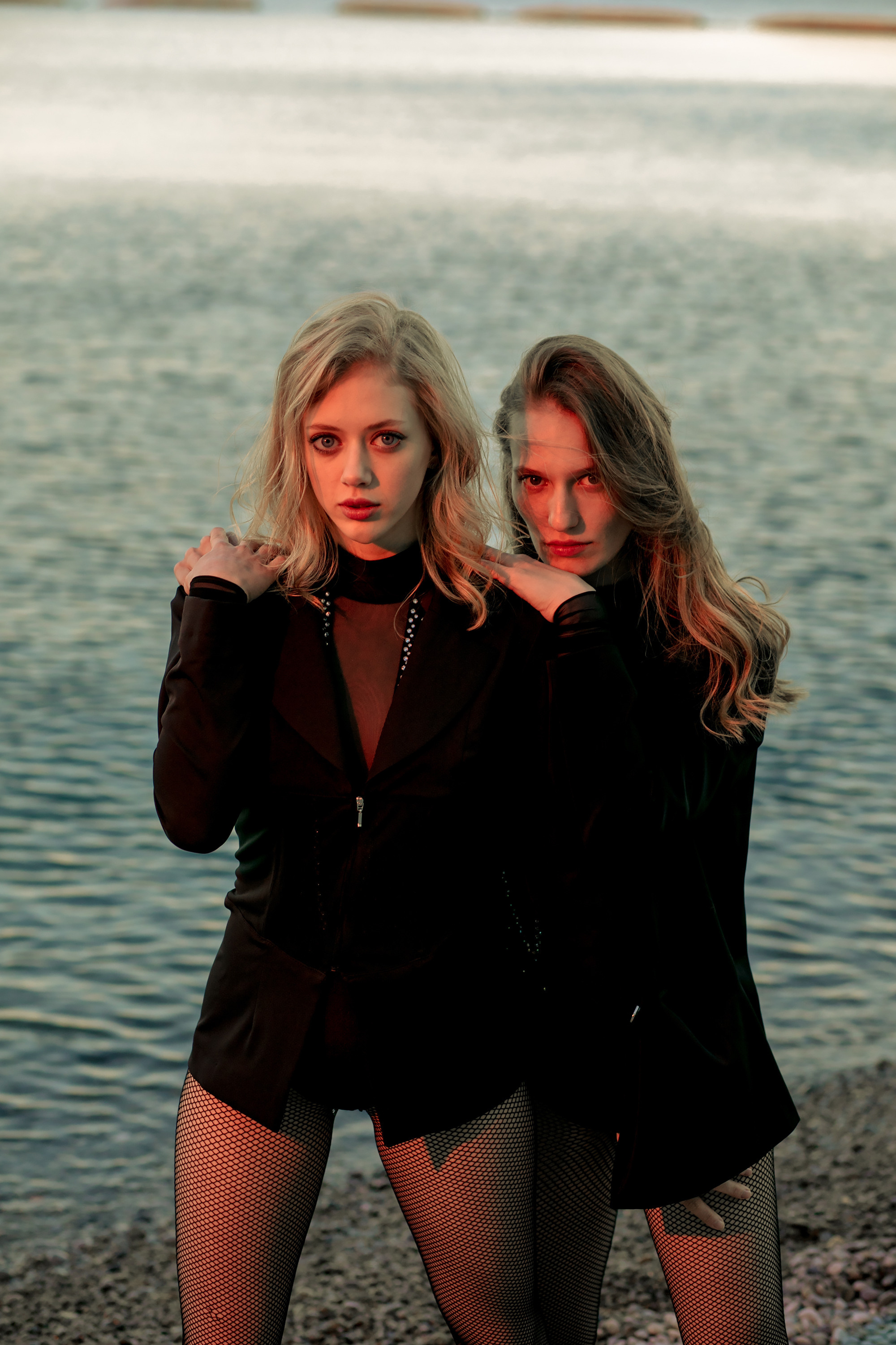 Акробаты Ptizzashow г. Ялта. Свадебный фотограф ростов-на-Дону / Сочи / Москва