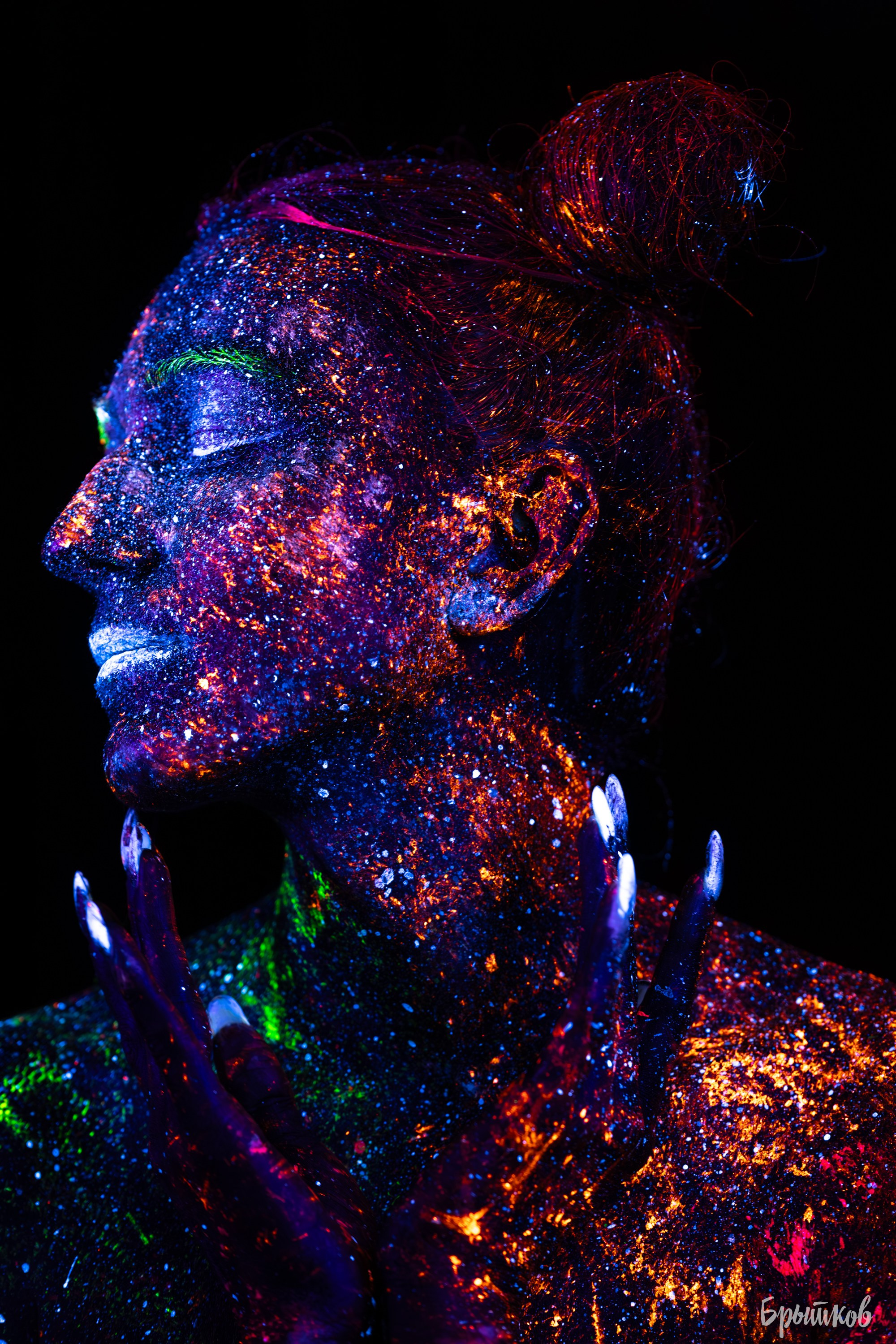 ультрафиолет женский портрет Брытков Николай