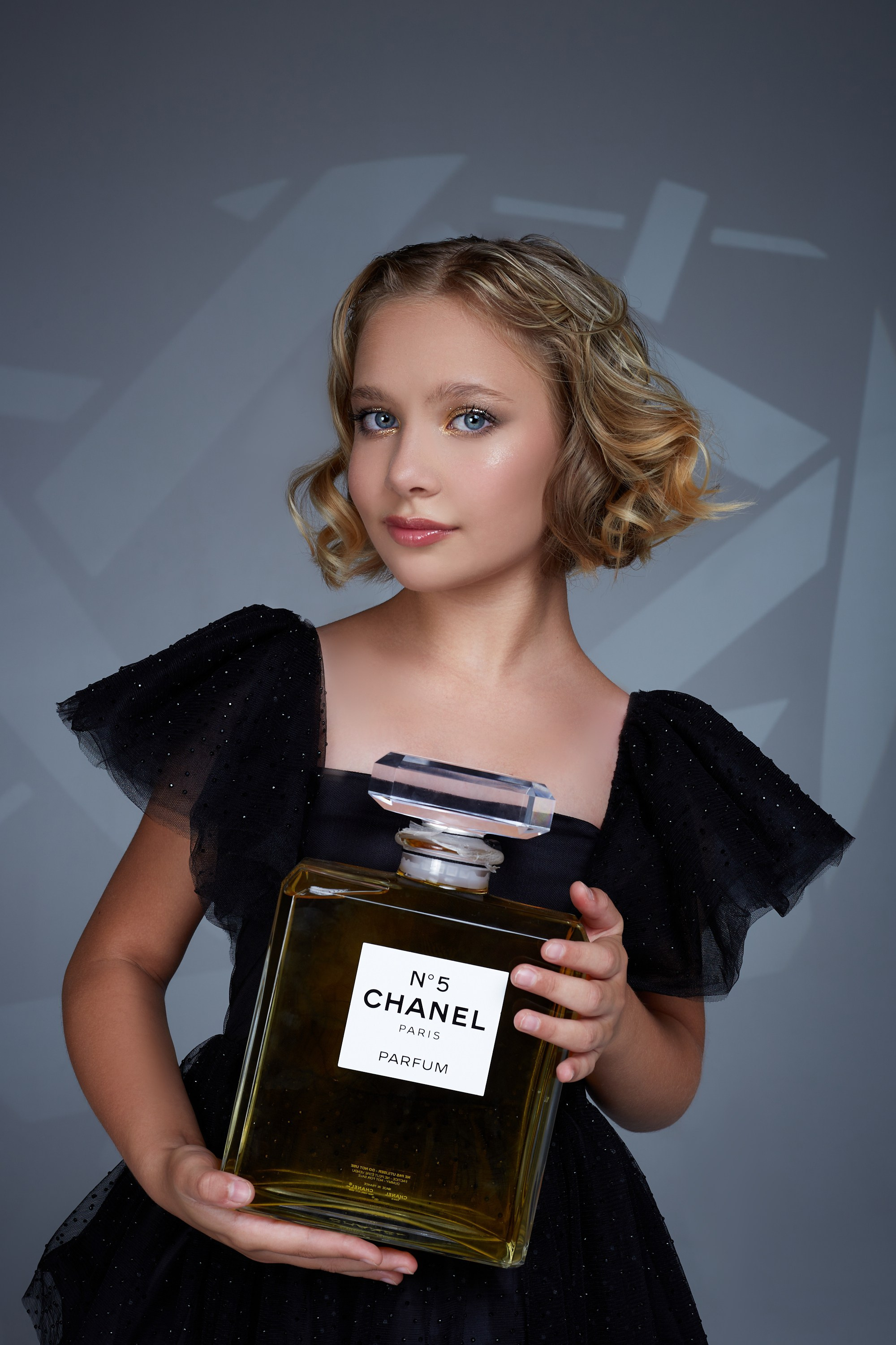 CHANEL. MeLora Photo