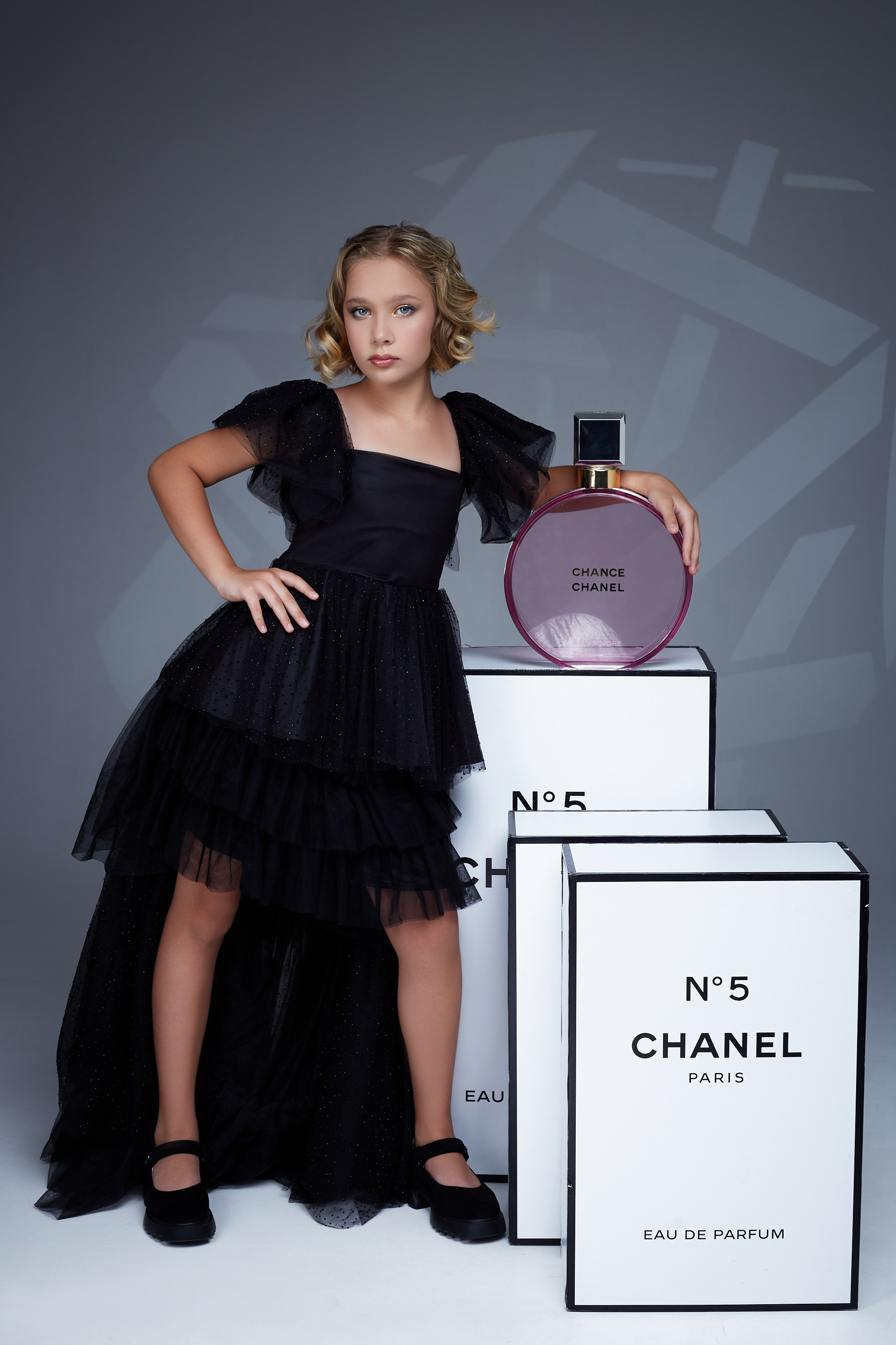 CHANEL. MeLora Photo