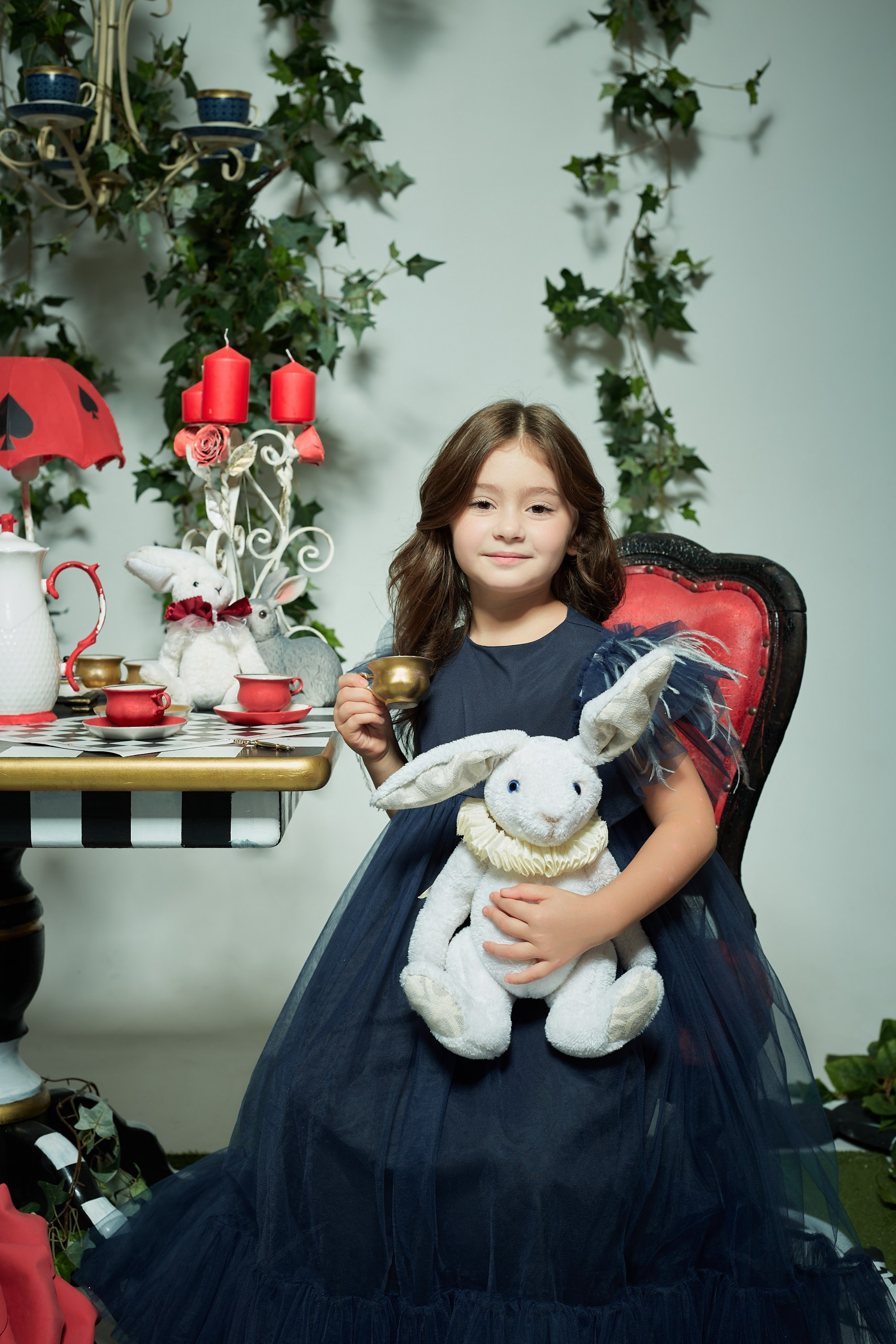 Алиса в стране чудес. MeLora Photo