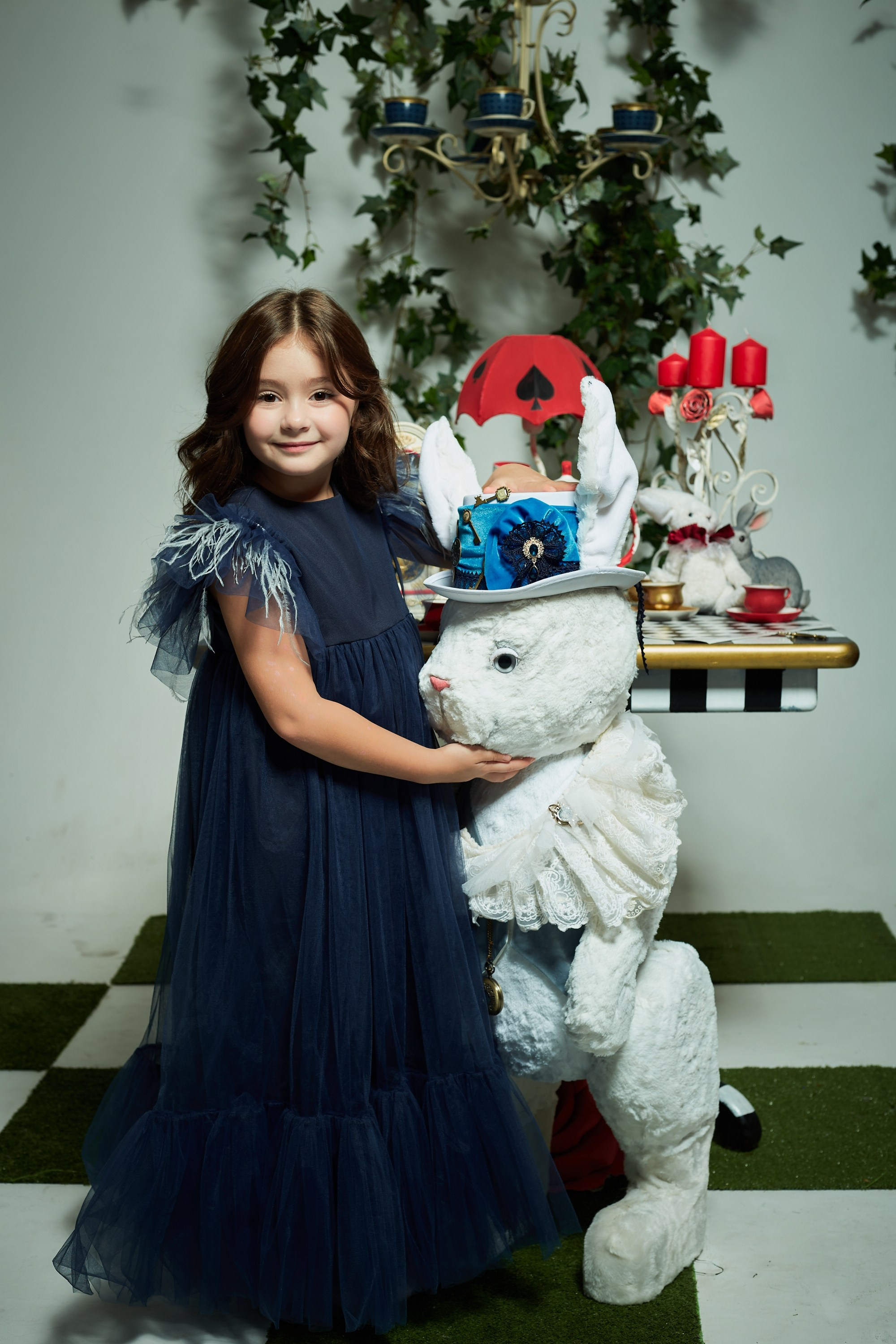 Алиса в стране чудес. MeLora Photo