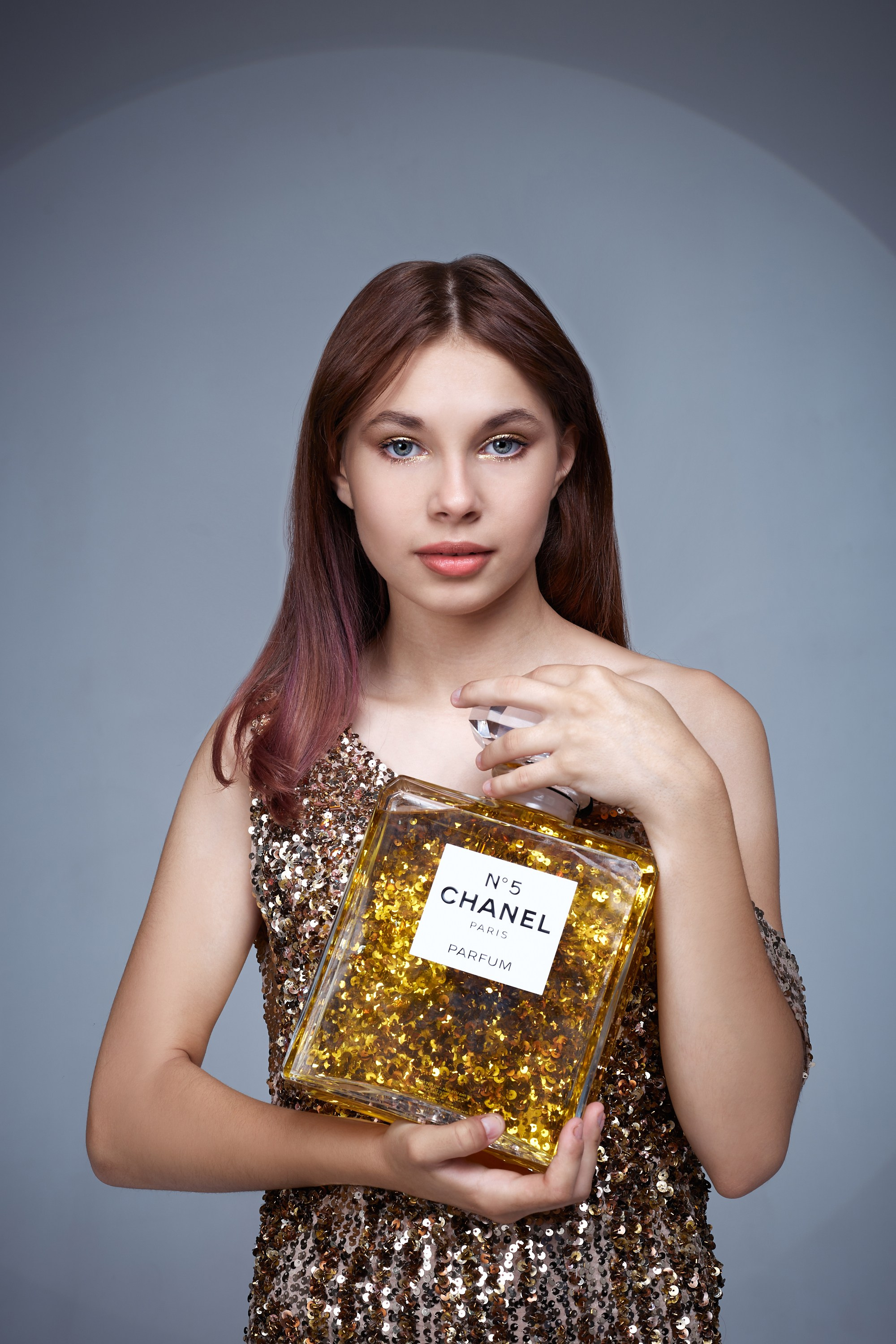 CHANEL. MeLora Photo