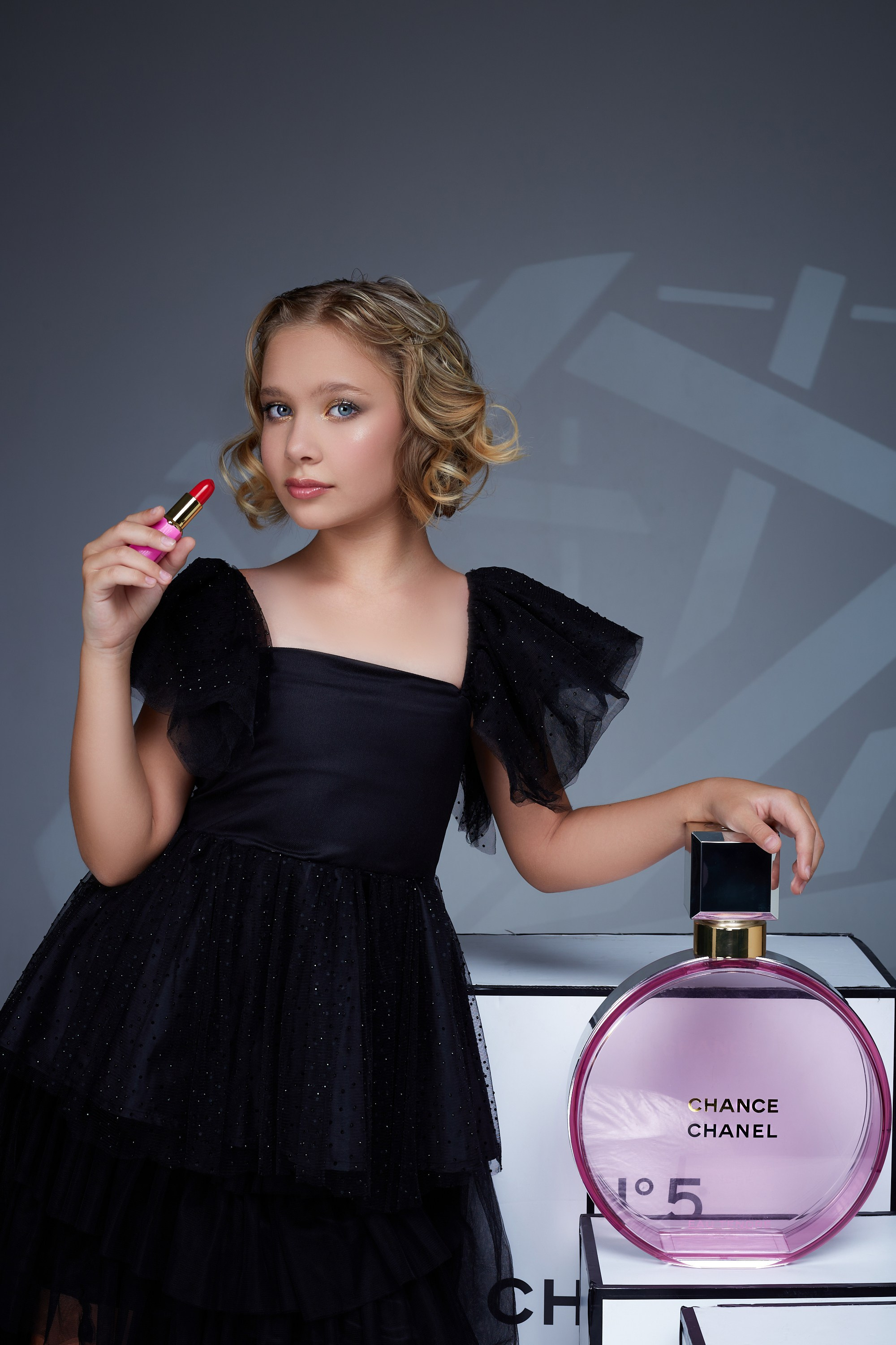 CHANEL. MeLora Photo