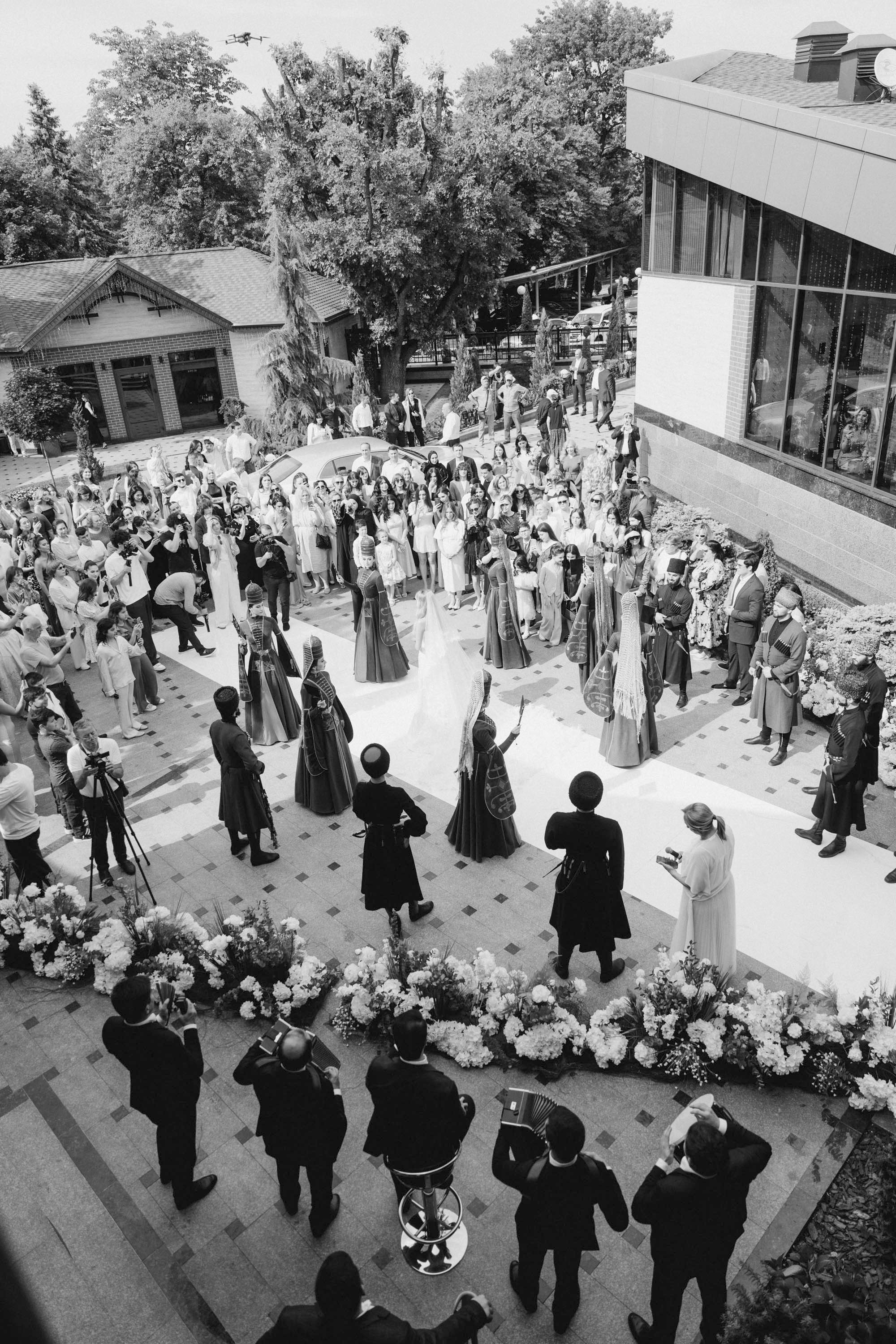 Commercial Photographer Paris — Islam Berov